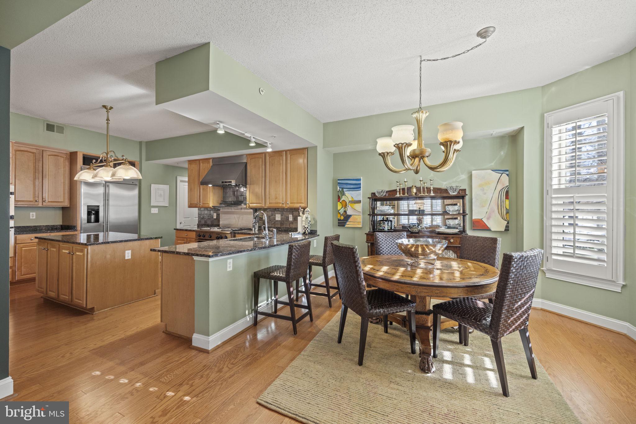 STRATHMORE PARK - Residential