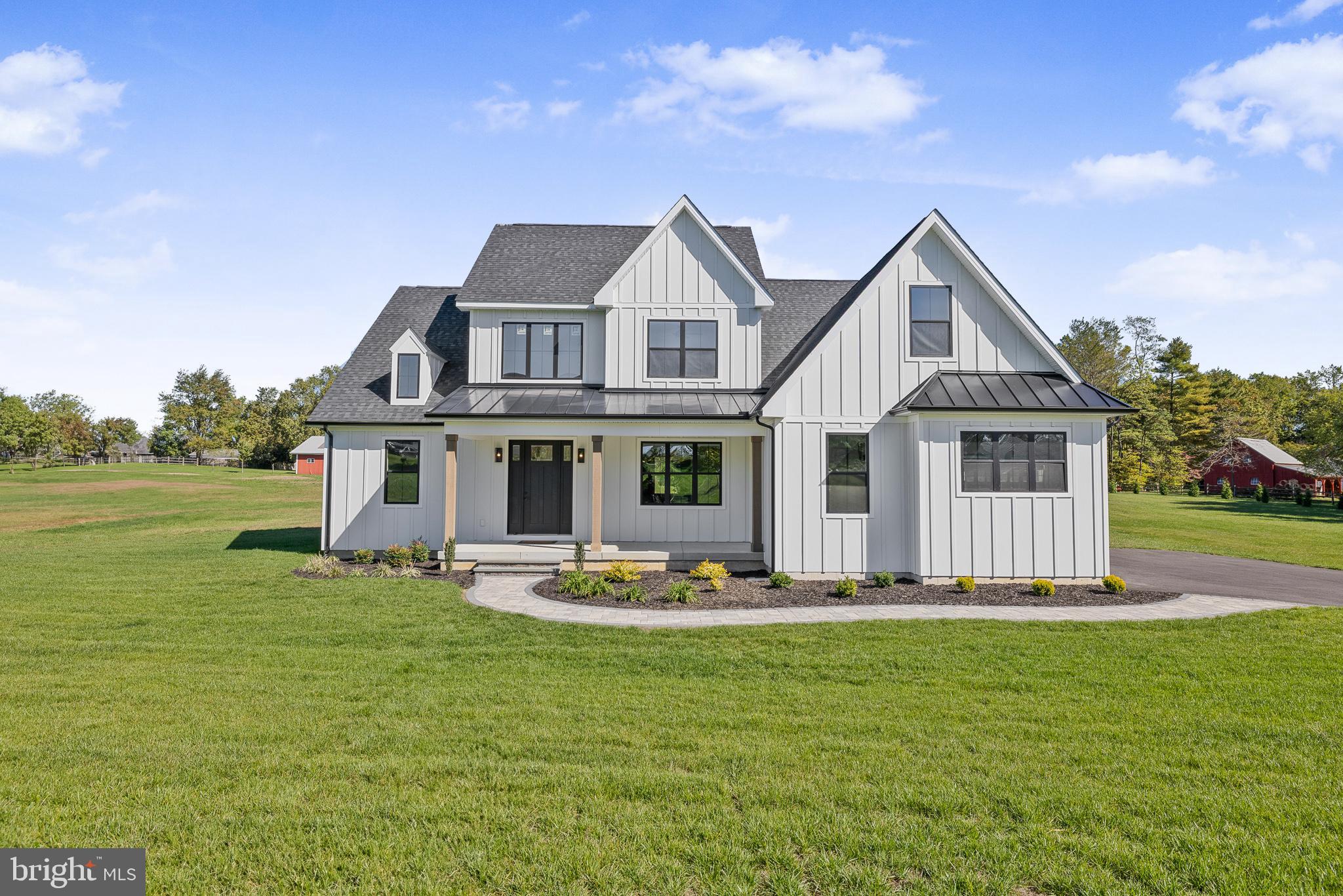 EVERGREEN FARMS - Residential