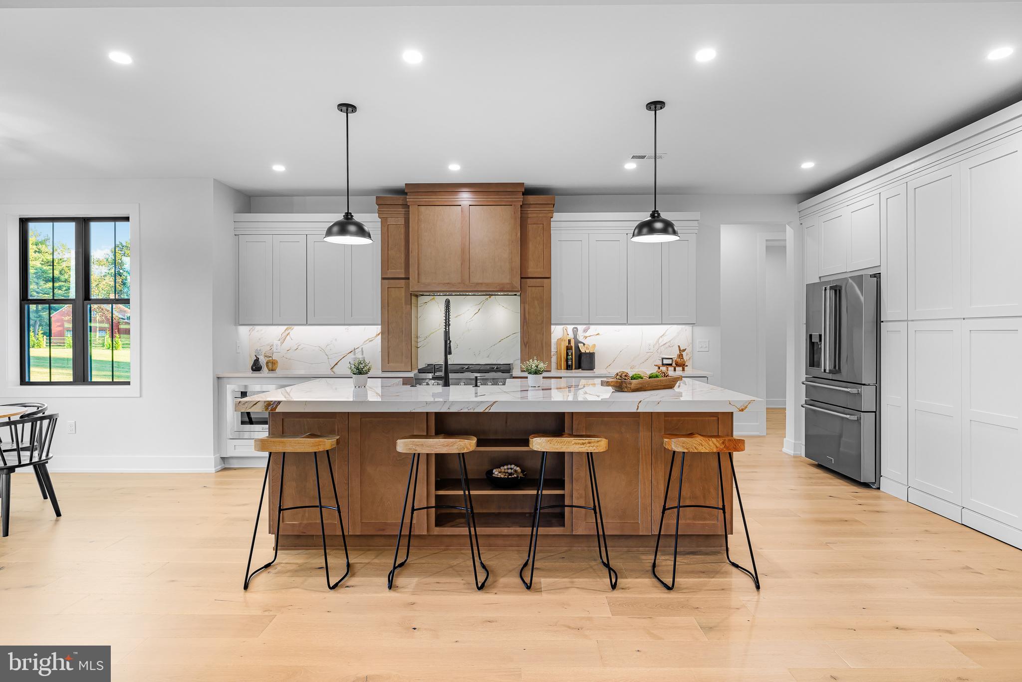 EVERGREEN FARMS - Residential