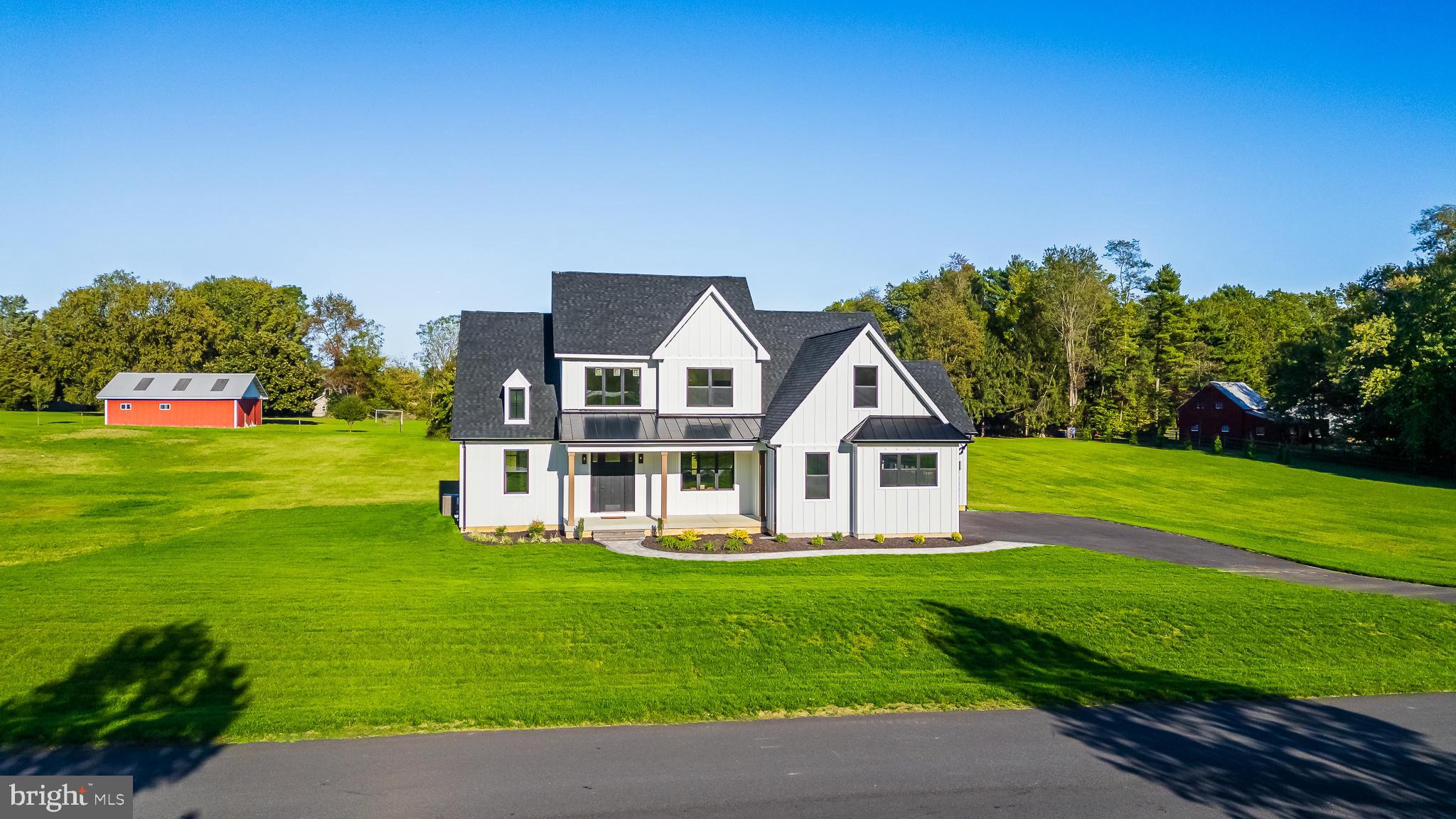EVERGREEN FARMS - Residential