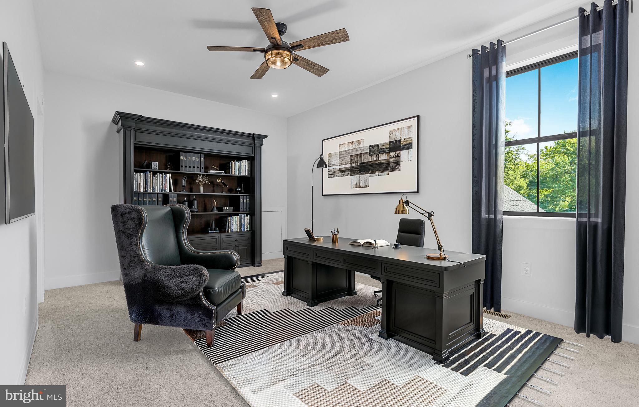 EVERGREEN FARMS - Residential