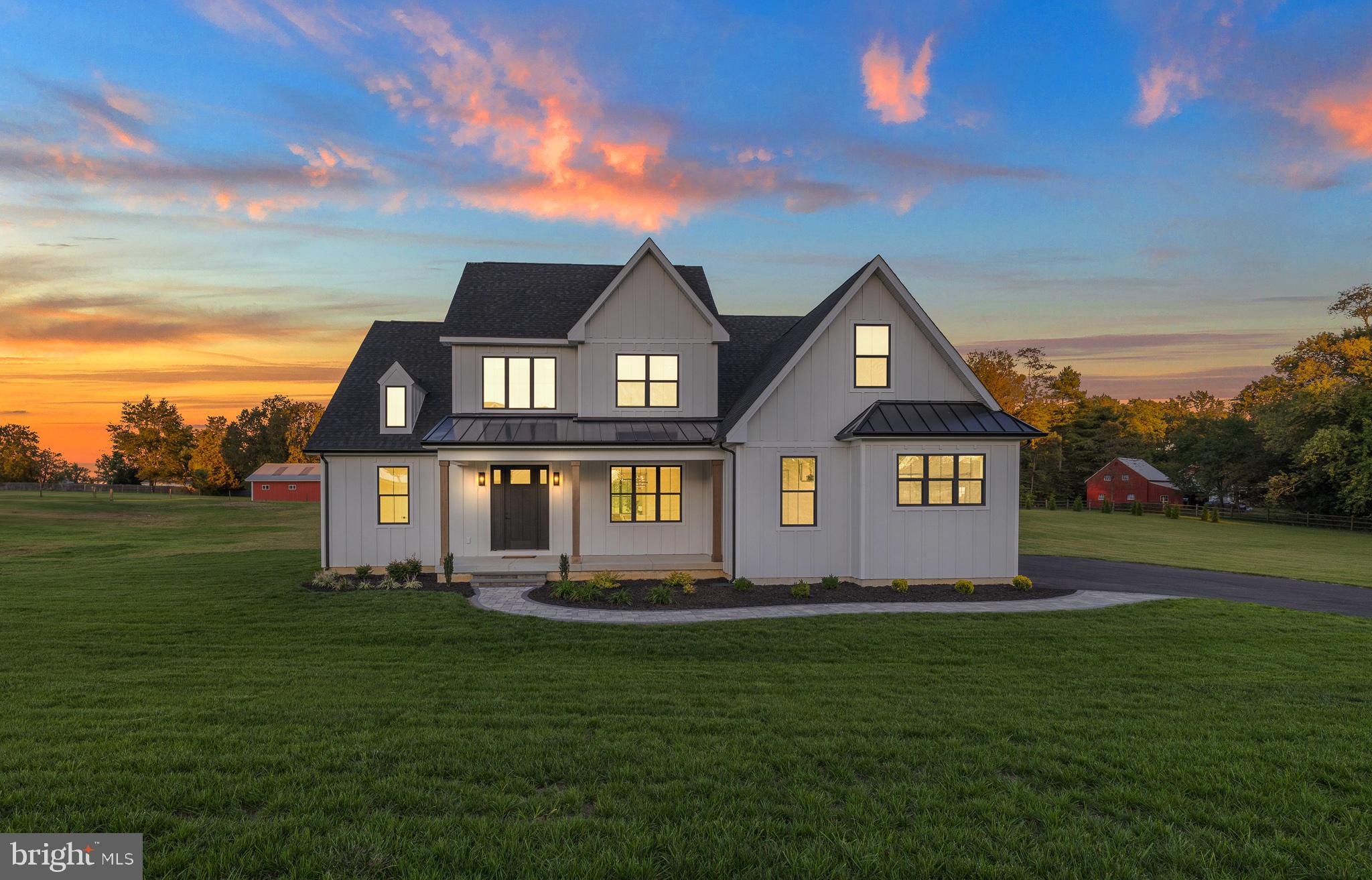 EVERGREEN FARMS - Residential
