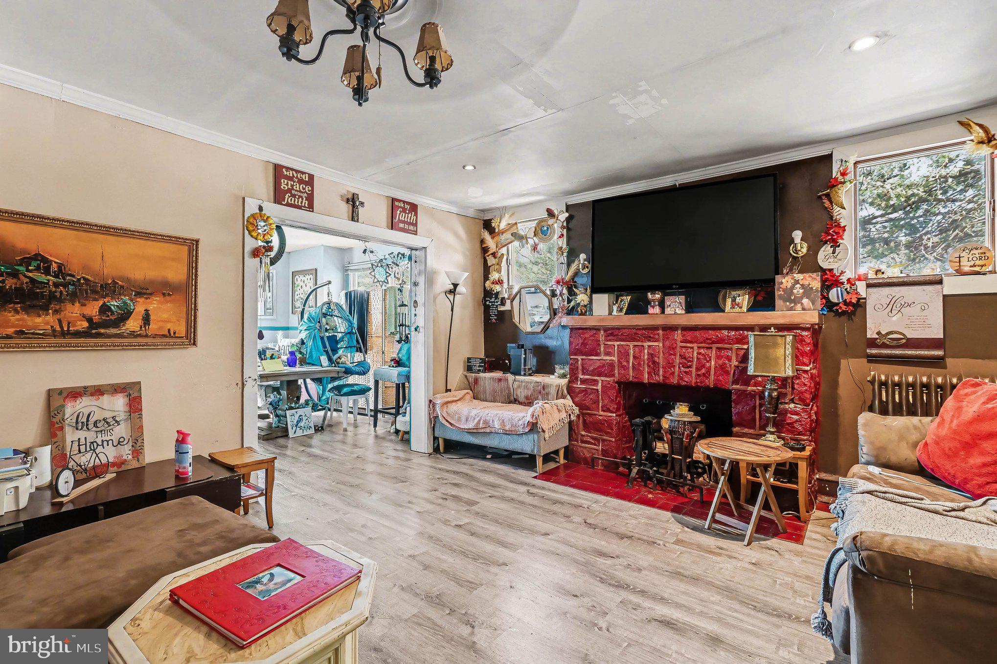 DREXEL HILL - Residential