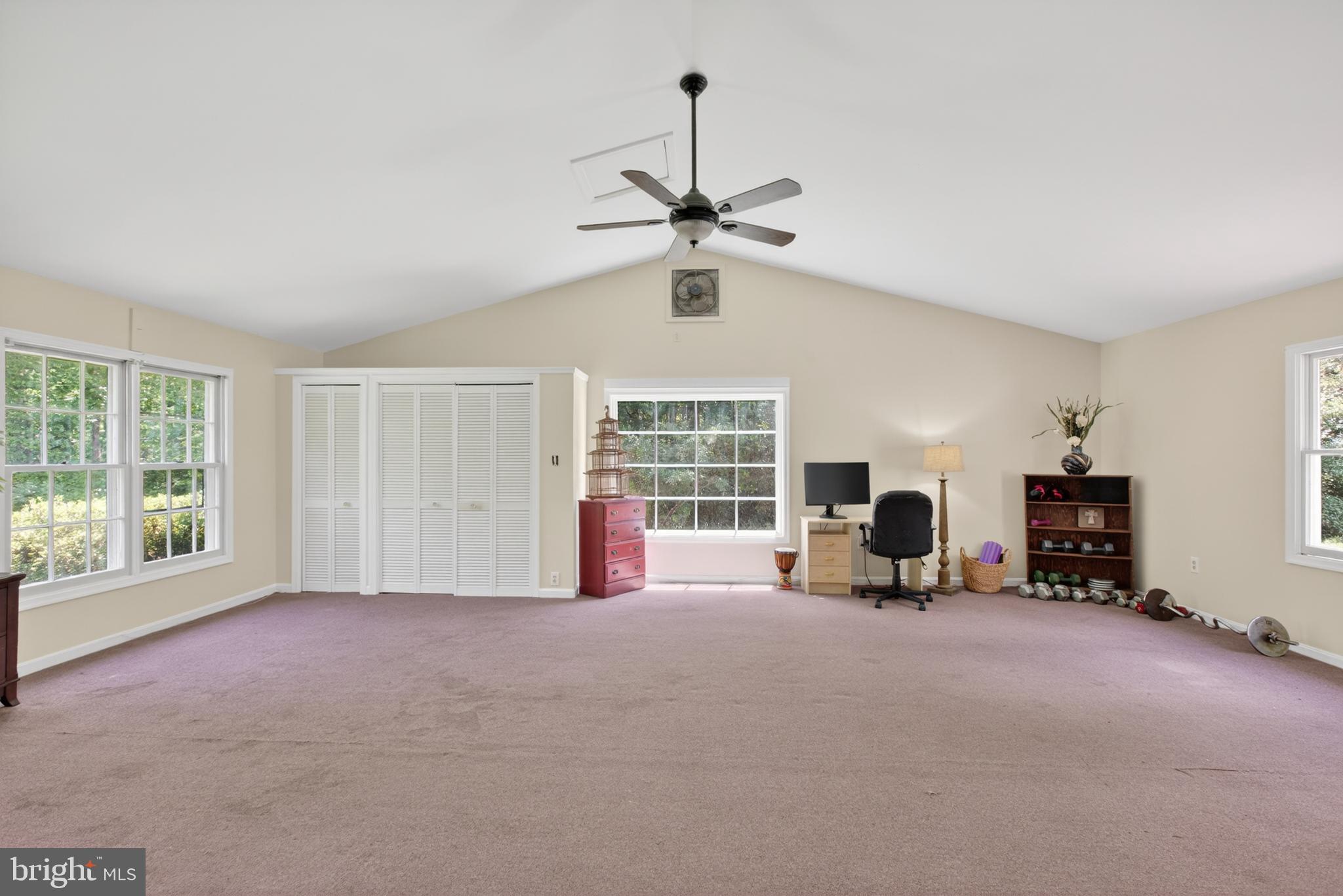 WATERLOO WOODS - Residential