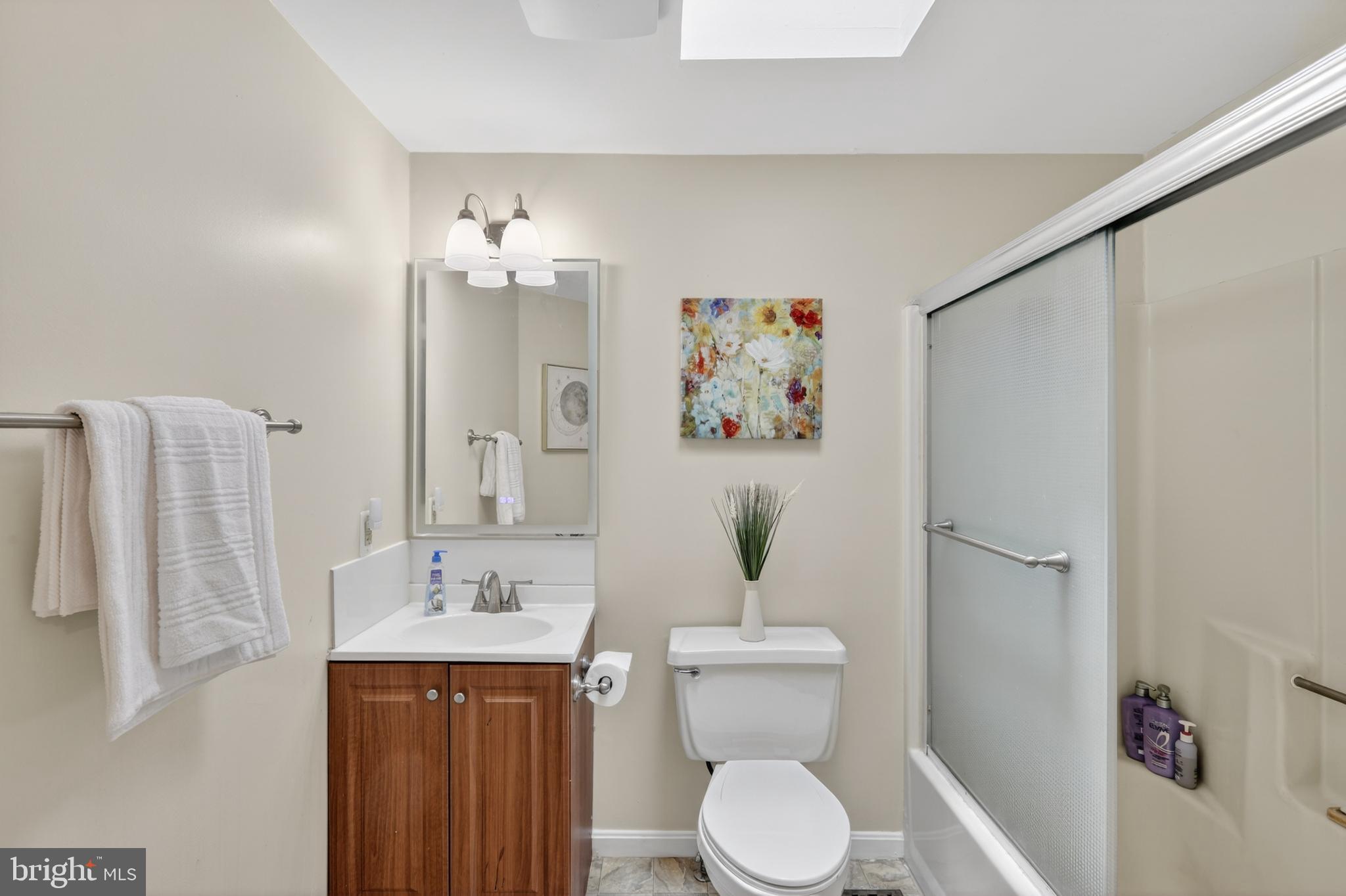 WATERLOO WOODS - Residential
