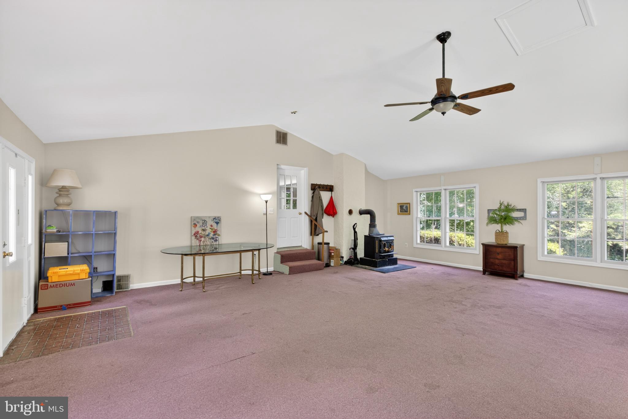 WATERLOO WOODS - Residential