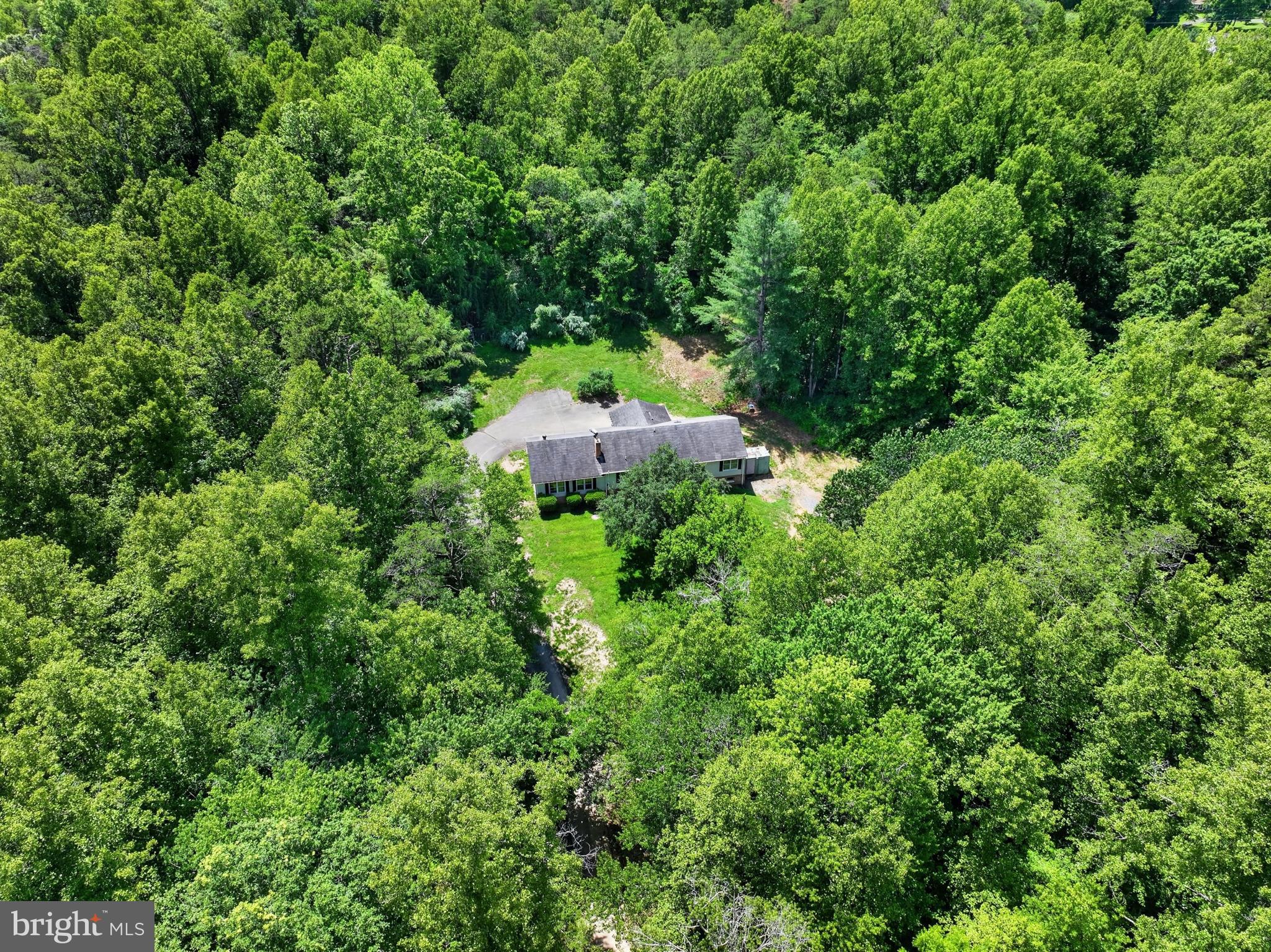 WATERLOO WOODS - Residential