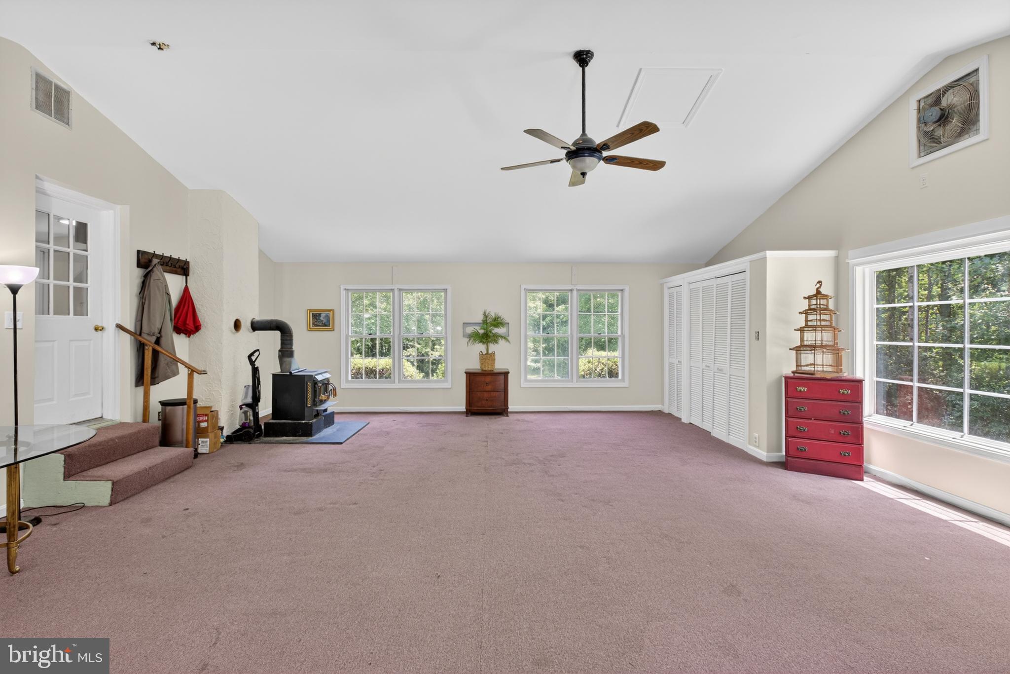 WATERLOO WOODS - Residential