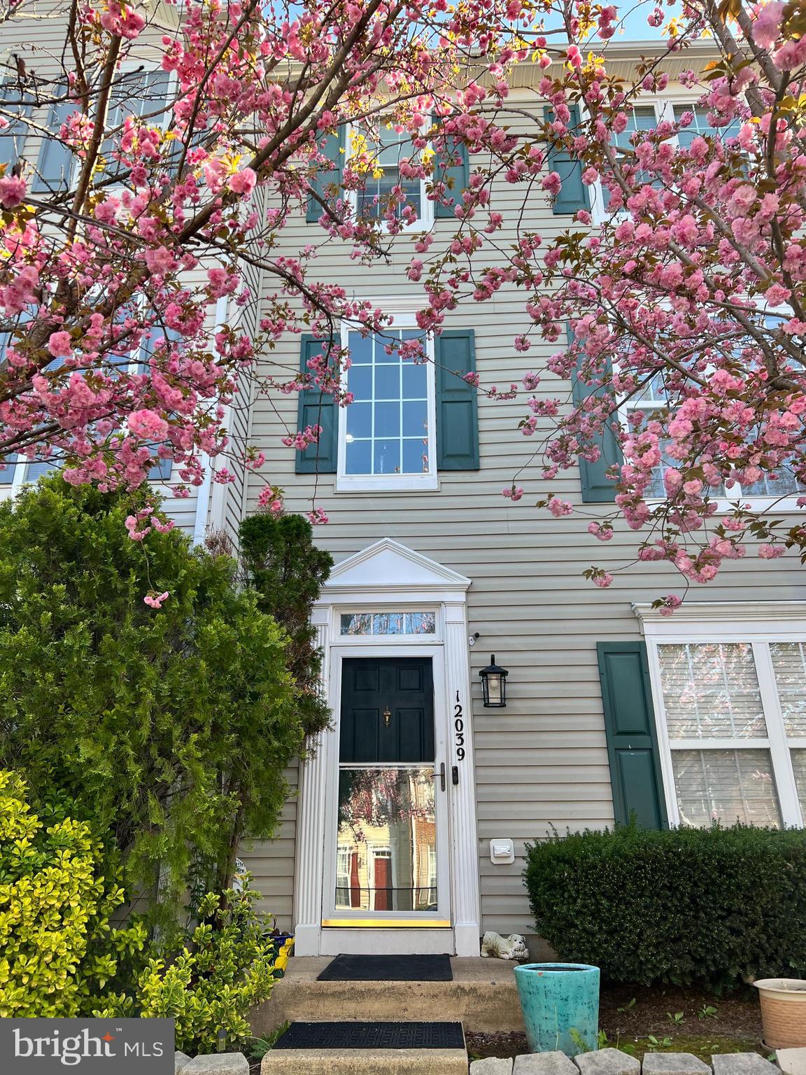 SAYBROOKE - Residential