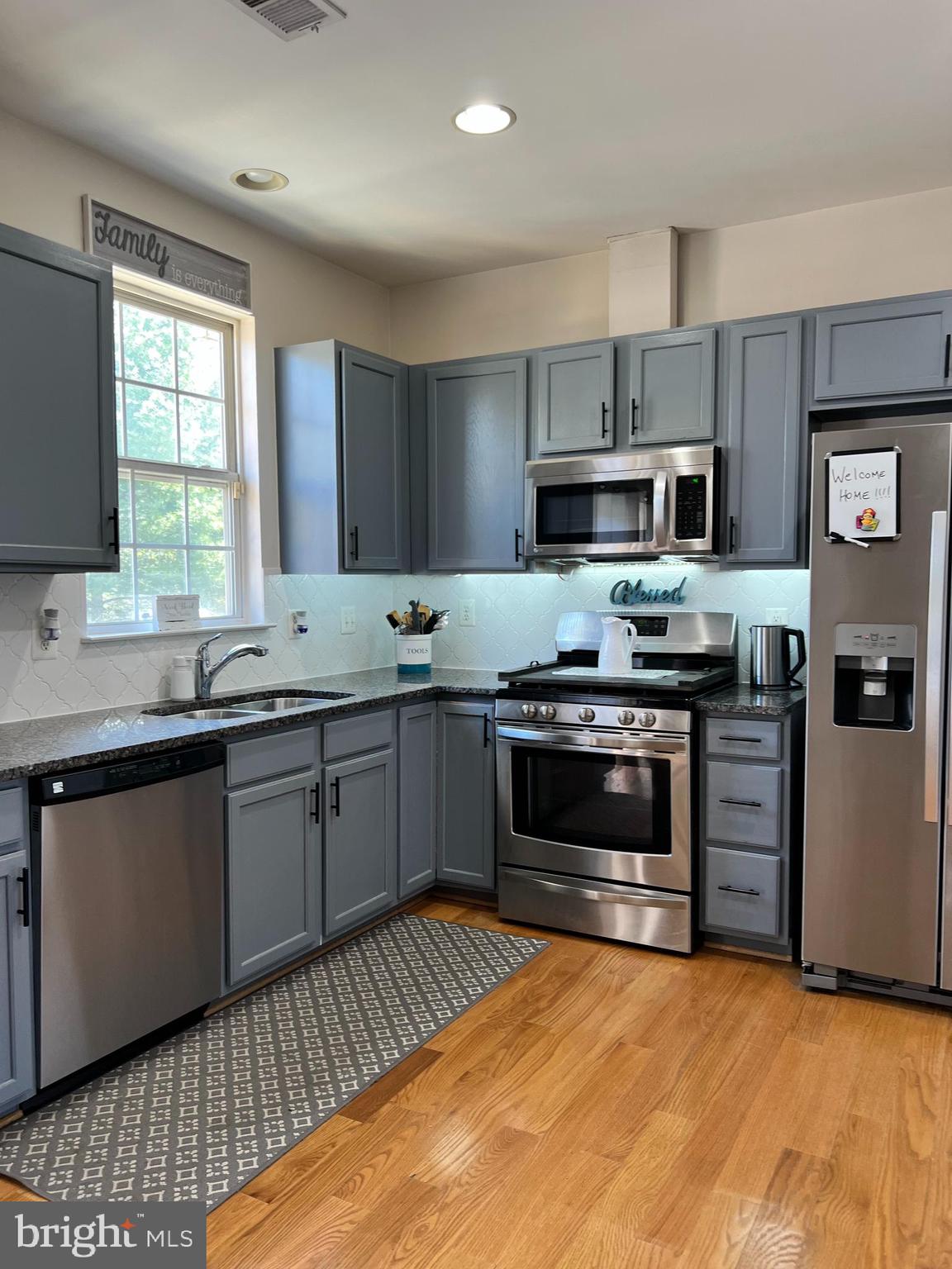 SAYBROOKE - Residential