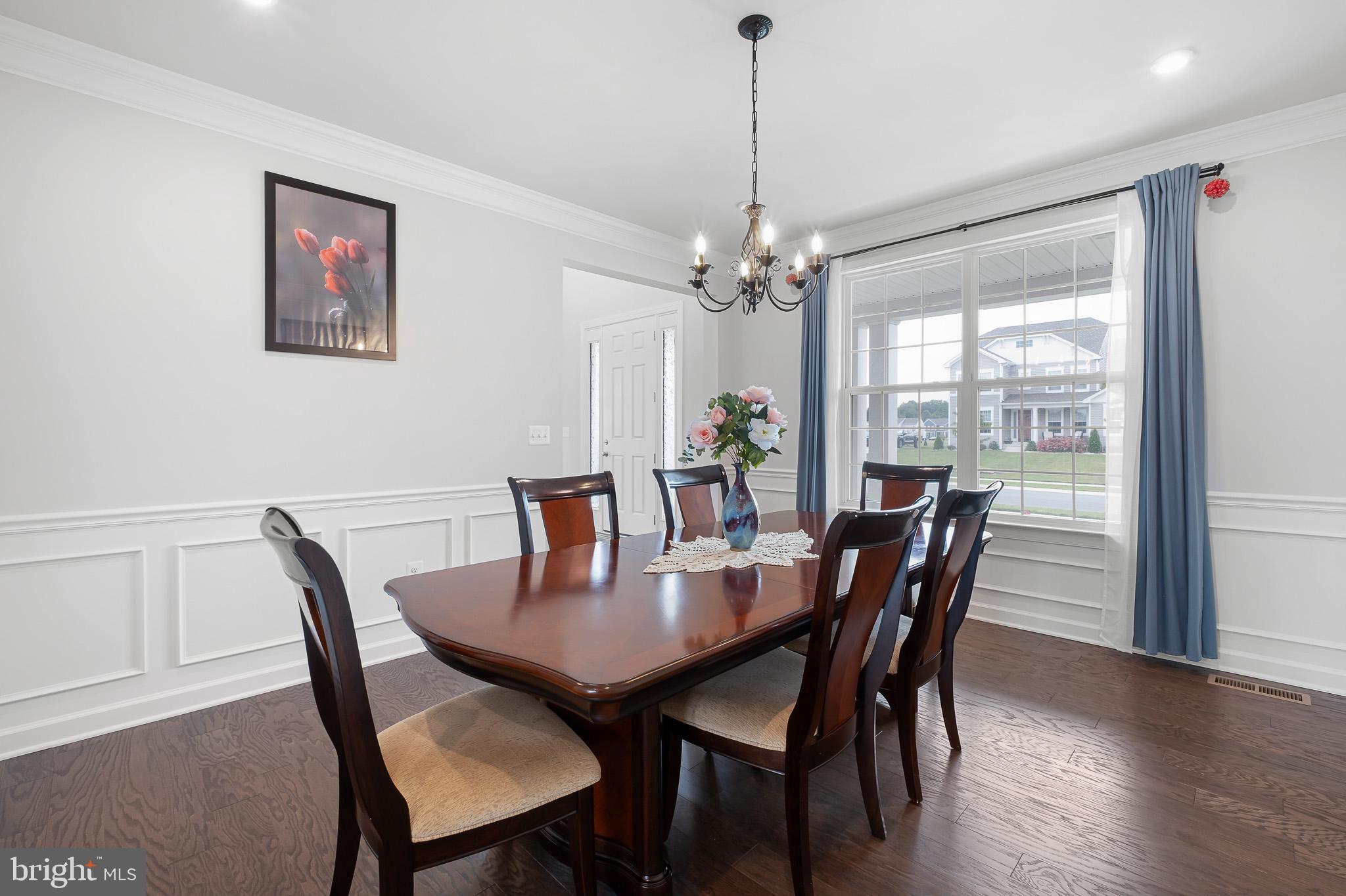 SUMMIT POINTE - Residential