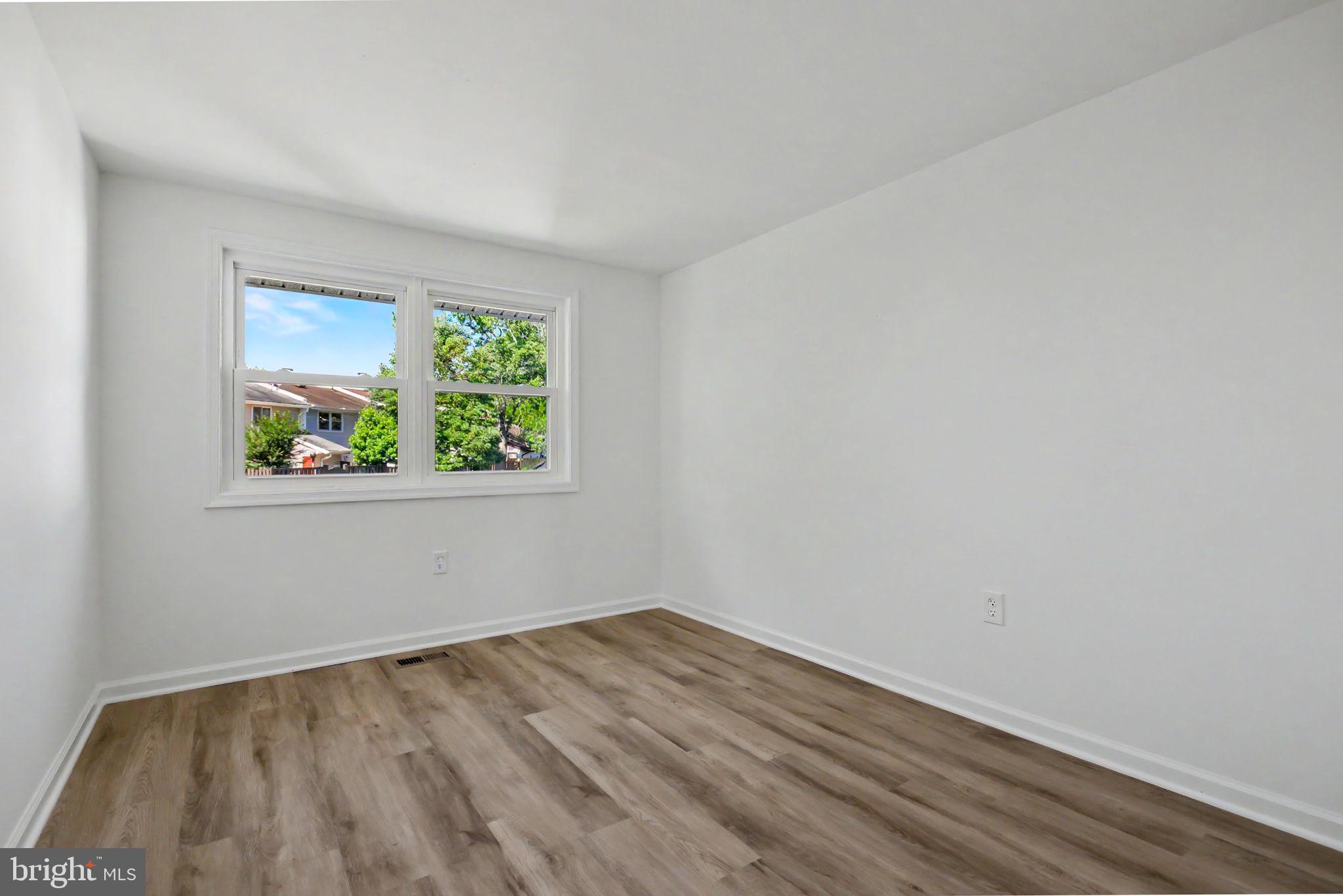 SUGARLAND RUN - Residential