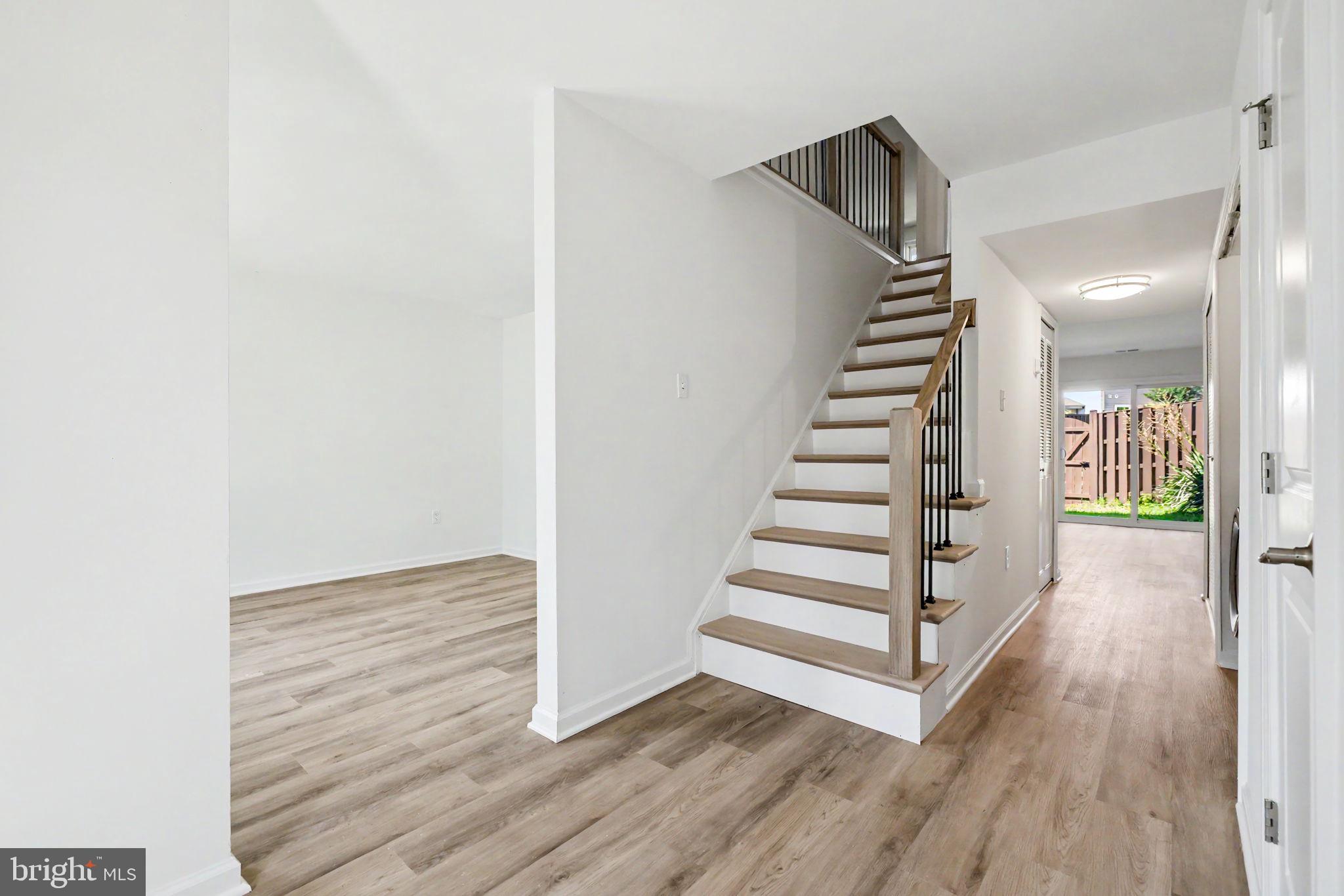 SUGARLAND RUN - Residential
