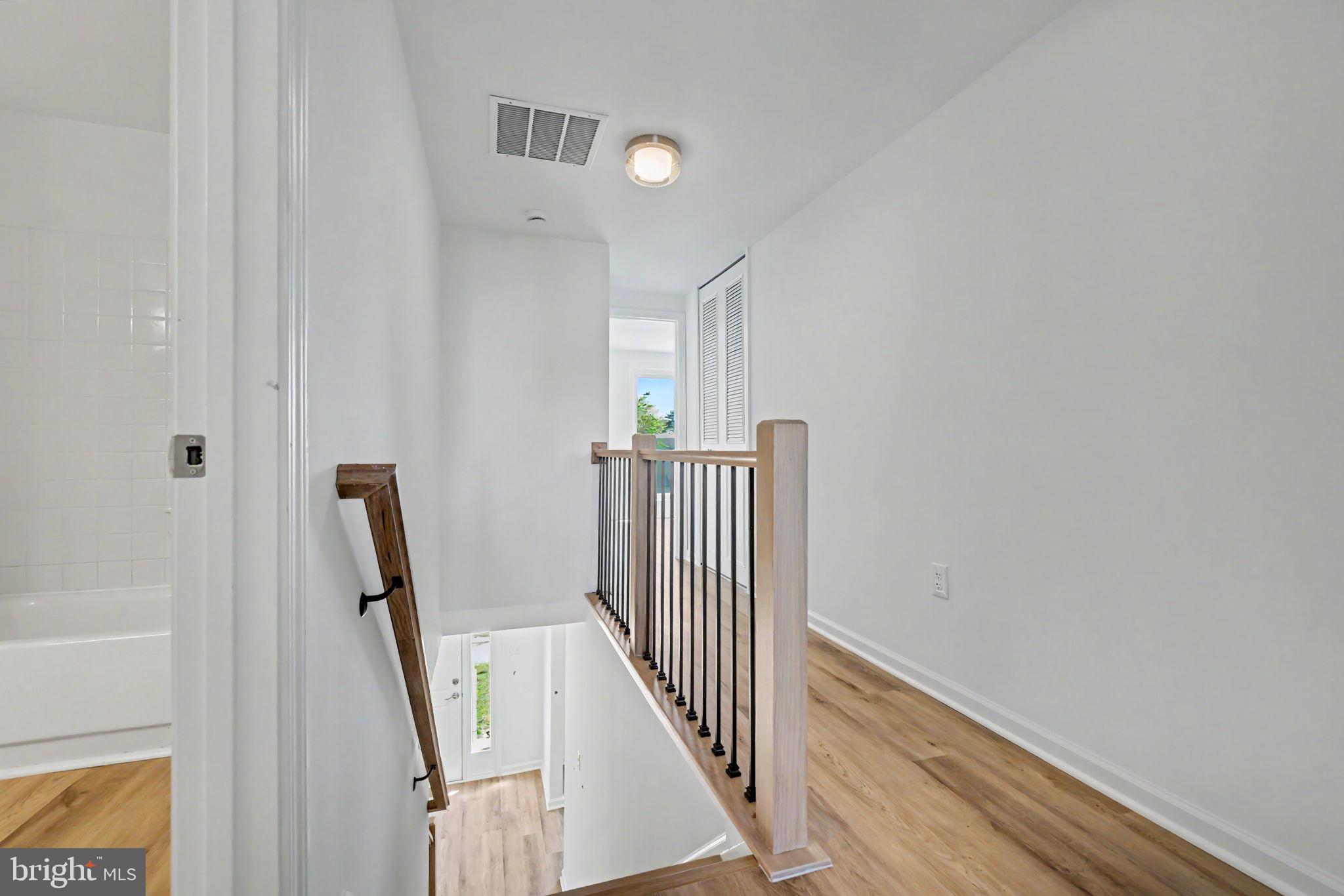 SUGARLAND RUN - Residential