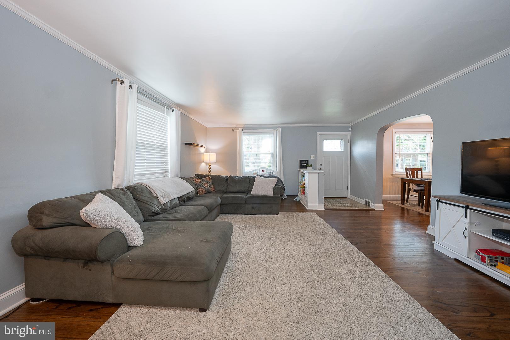 COLONIAL PARK - Residential