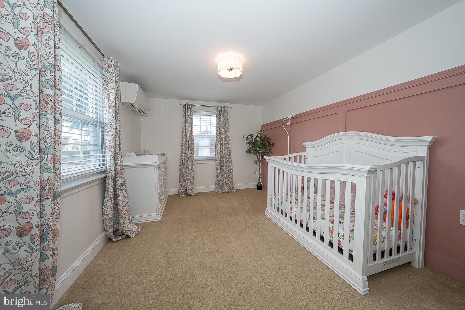 COLONIAL PARK - Residential
