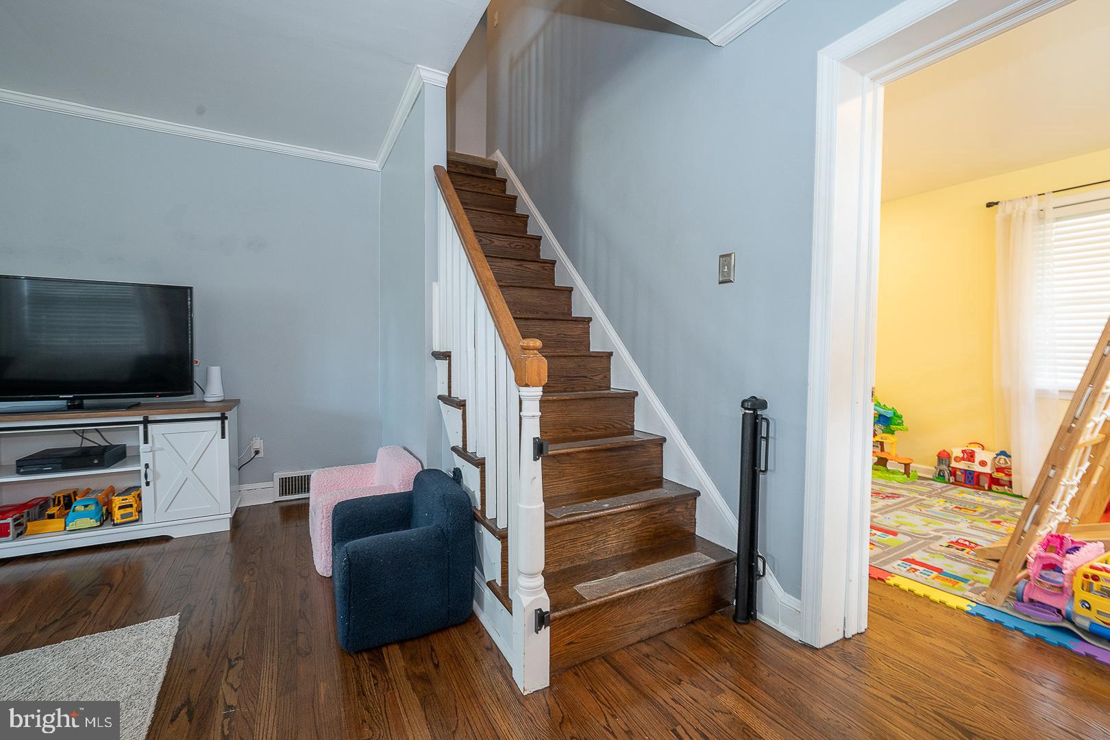 COLONIAL PARK - Residential