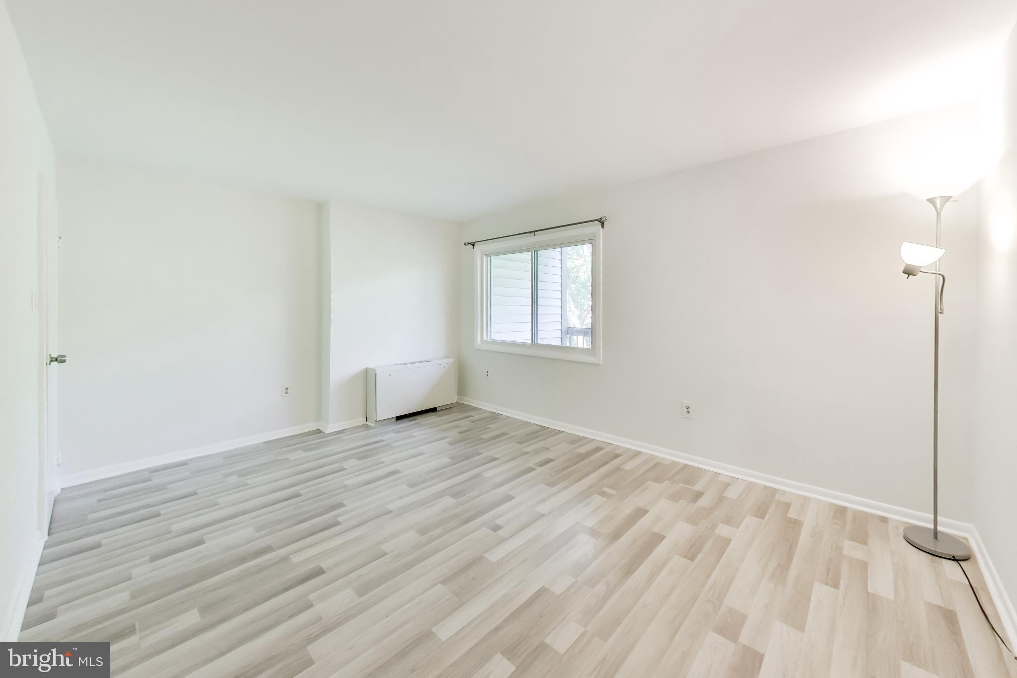 WEST SPRING - Residential