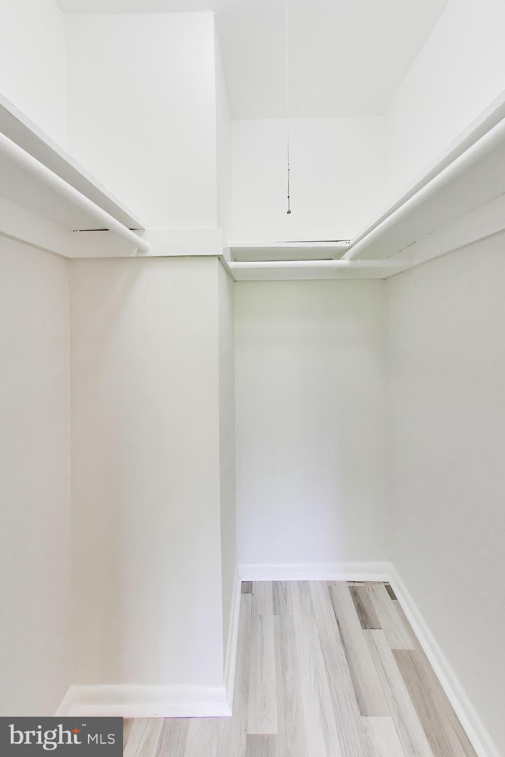 WEST SPRING - Residential