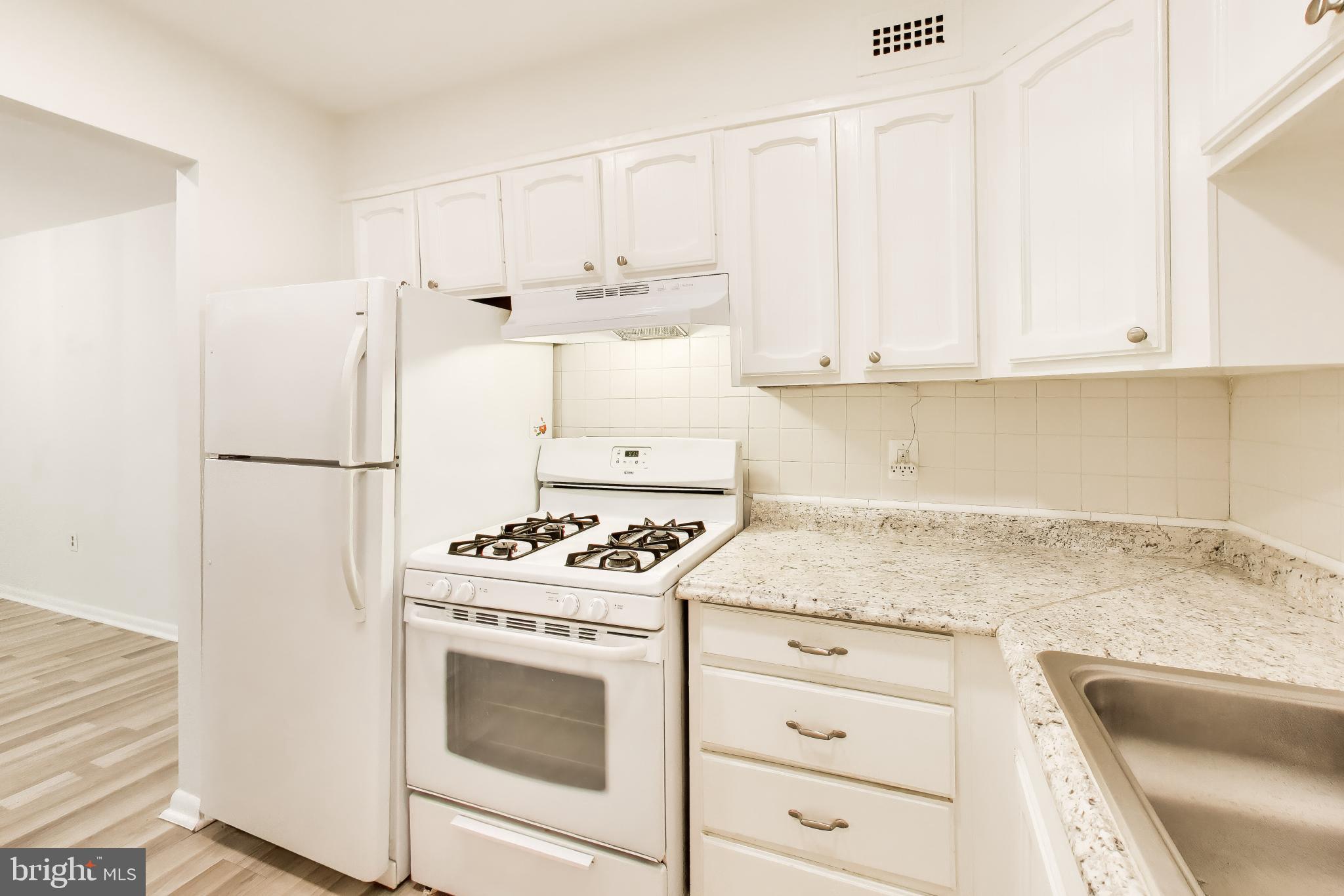 WEST SPRING - Residential