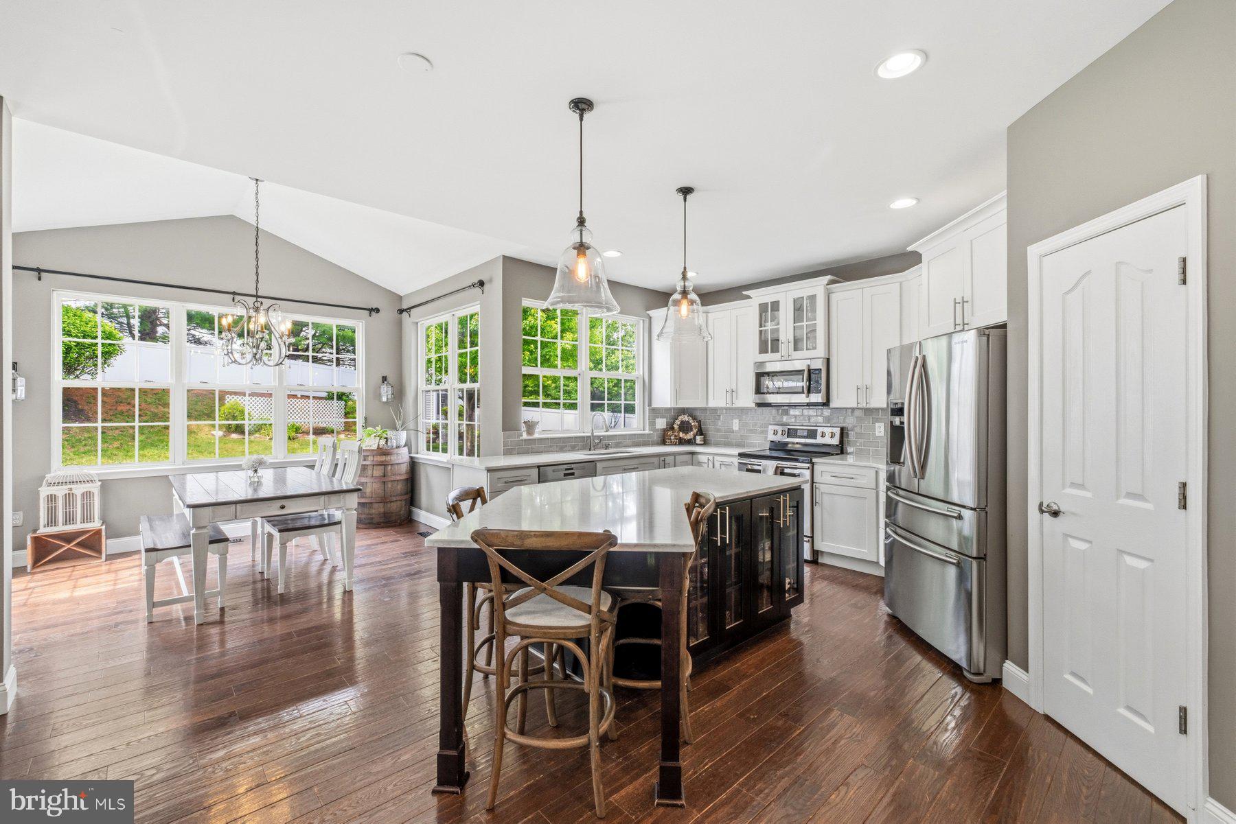 MANORWOOD - Residential
