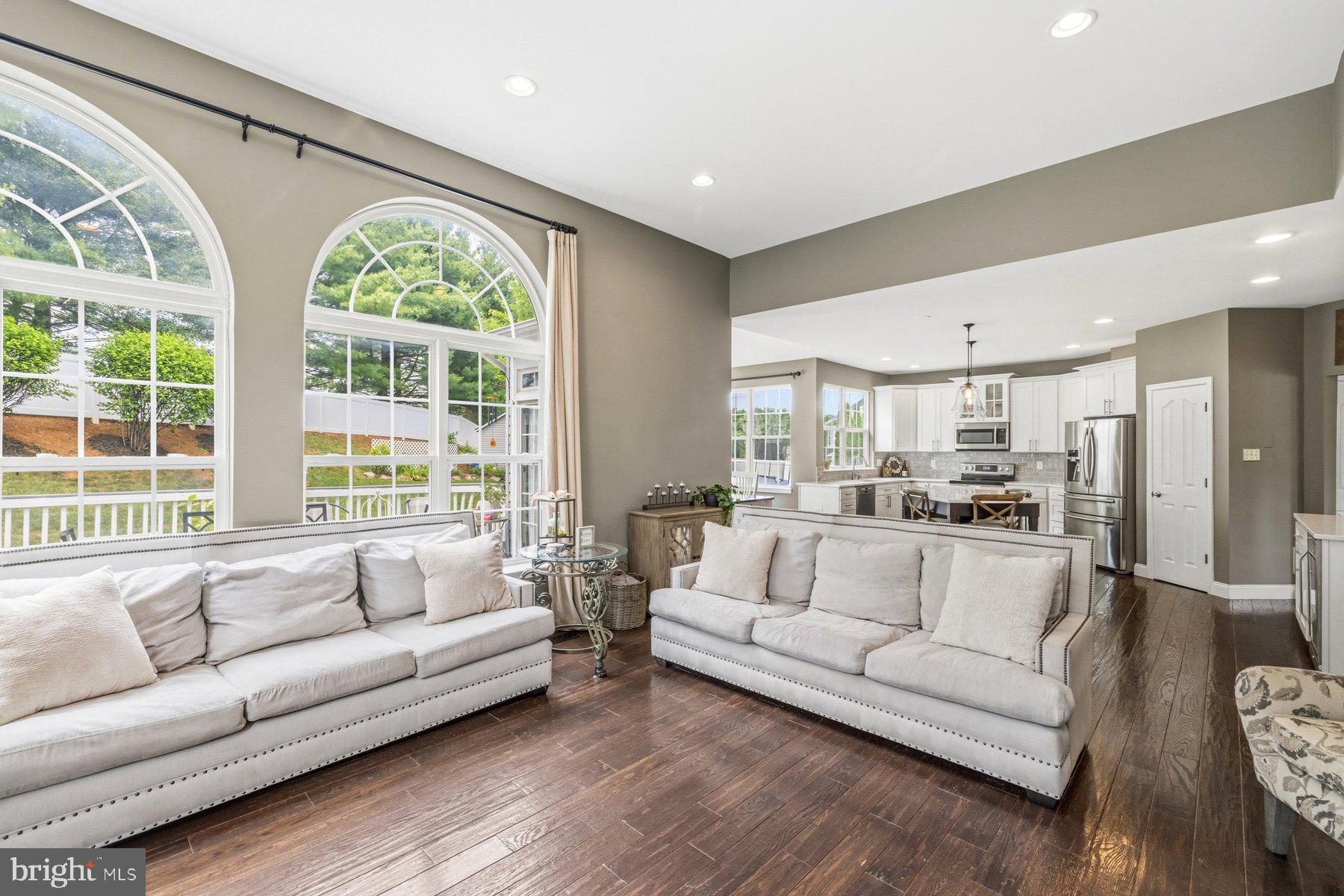 MANORWOOD - Residential