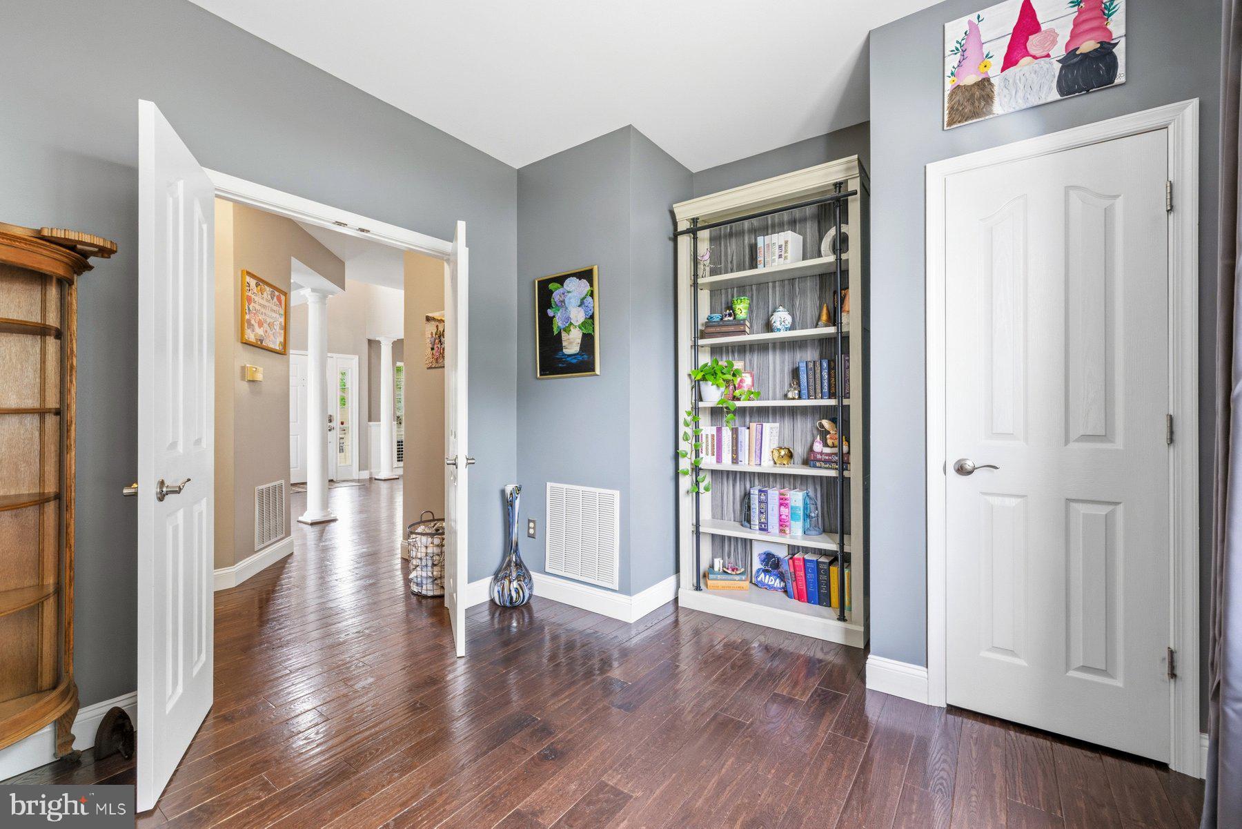 MANORWOOD - Residential