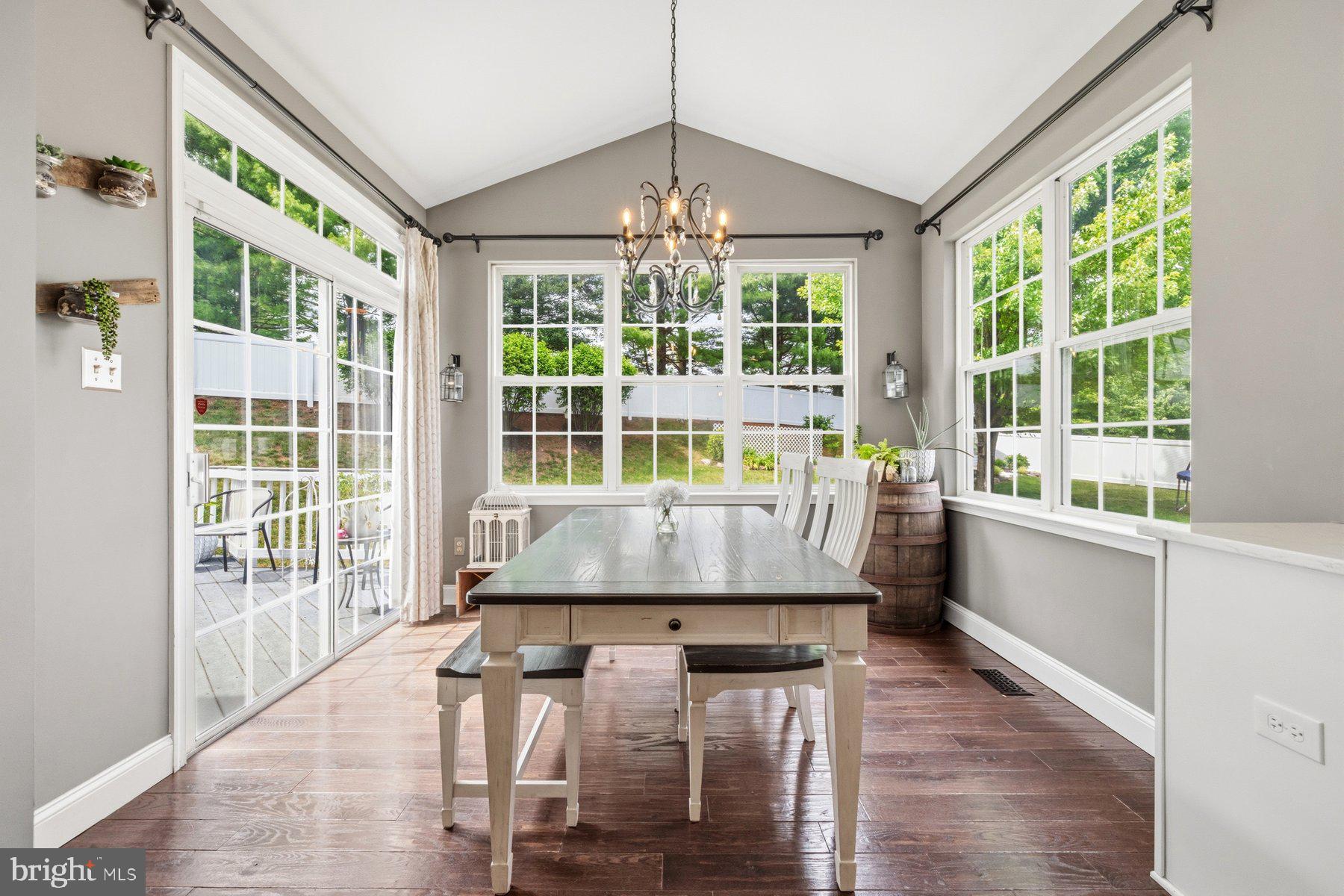 MANORWOOD - Residential