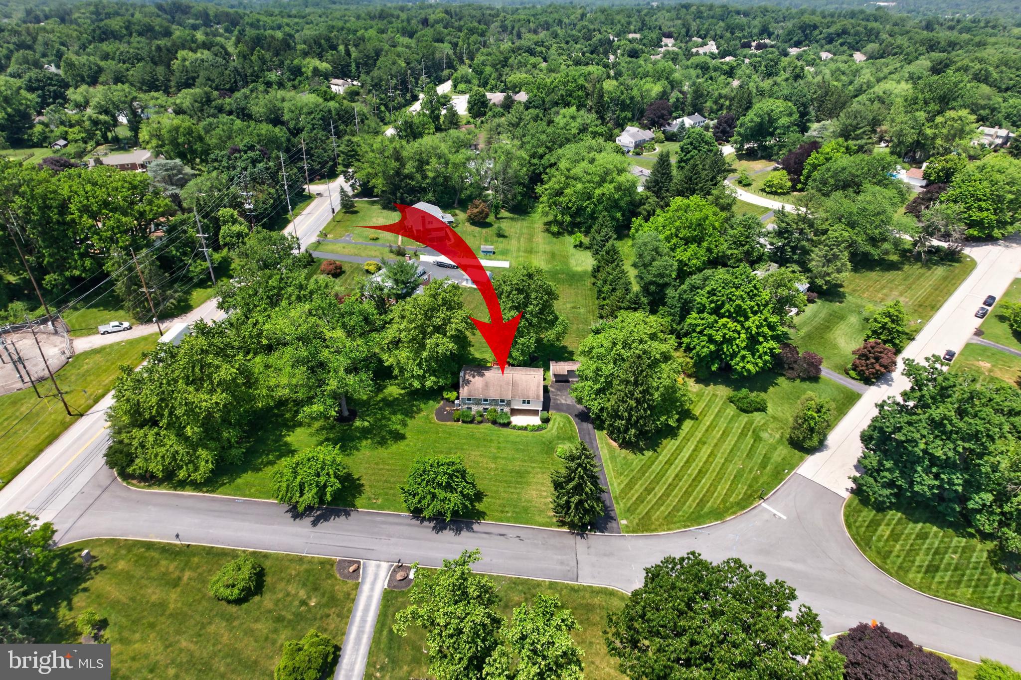 SPRING KNOLL - Residential