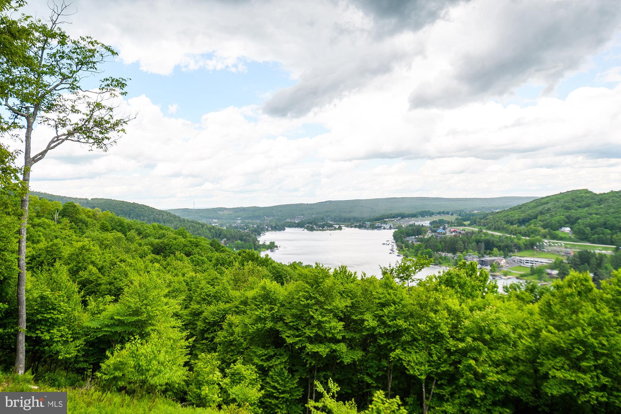 DEEP CREEK HIGHLANDS - Residential
