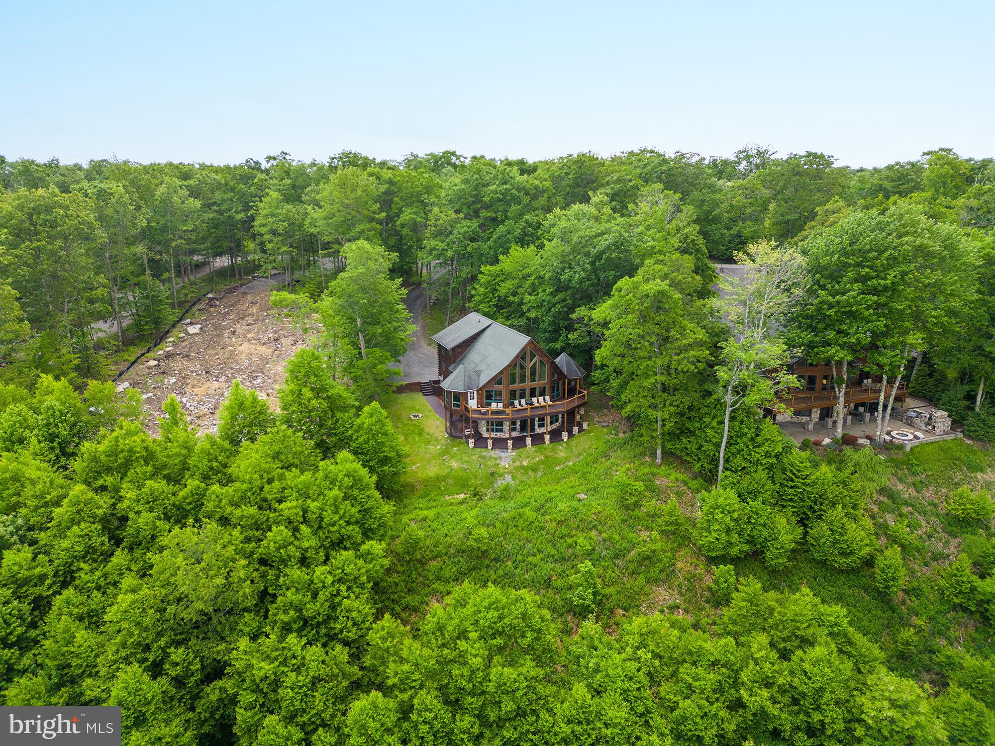 DEEP CREEK HIGHLANDS - Residential