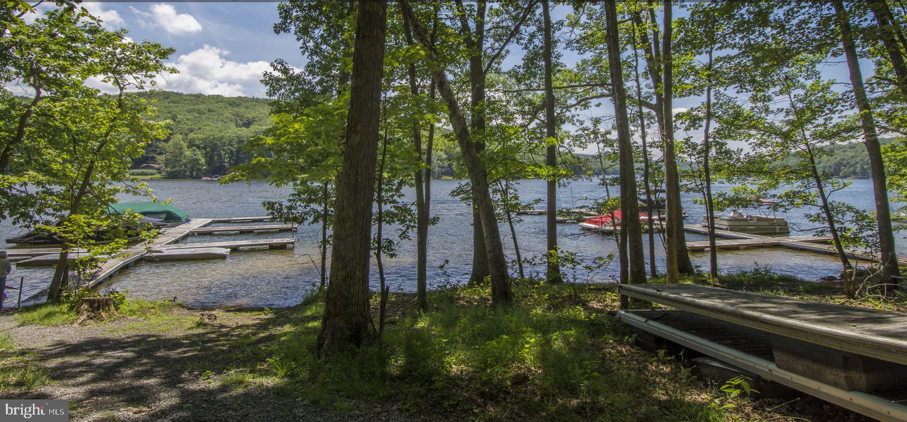DEEP CREEK HIGHLANDS - Residential