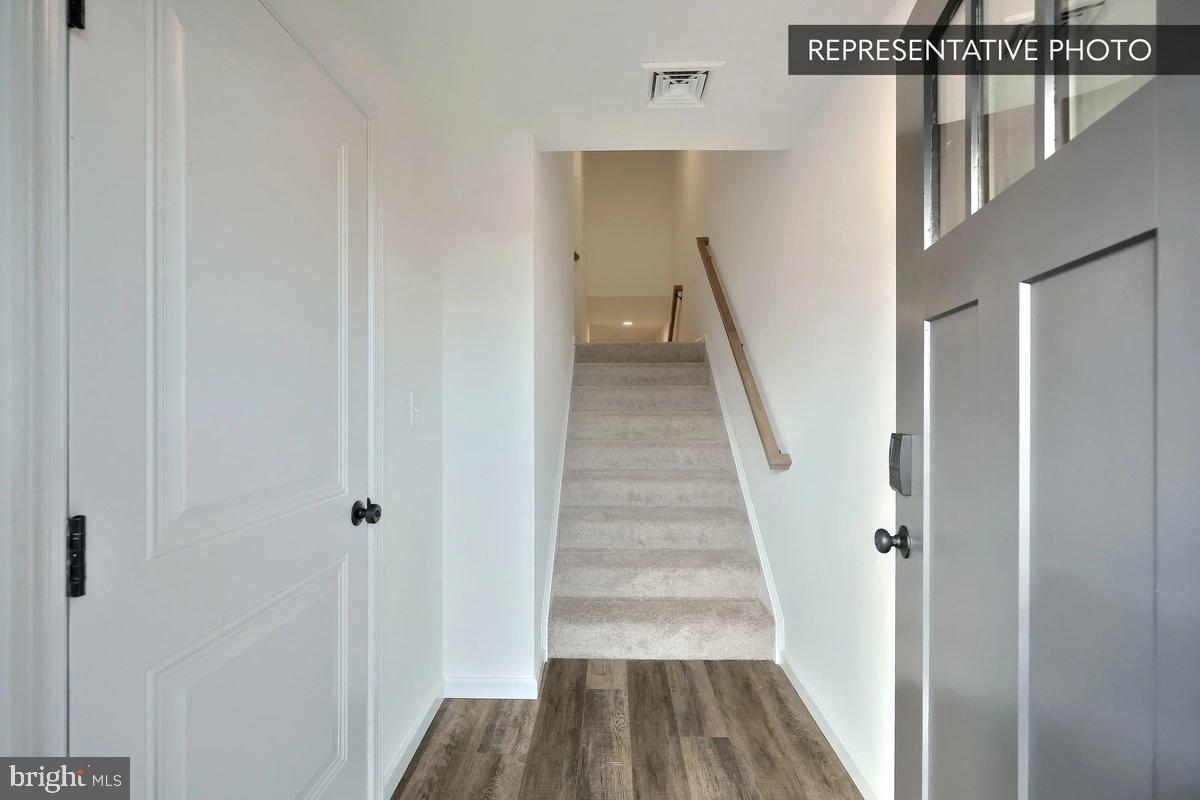 DEERFIELD ESTATES - Residential