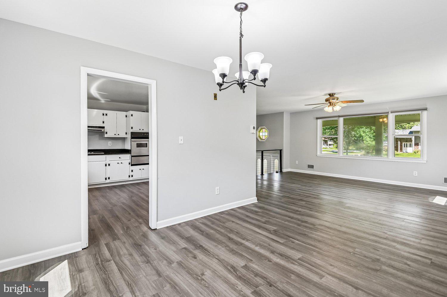 WILTON ACRES - Residential