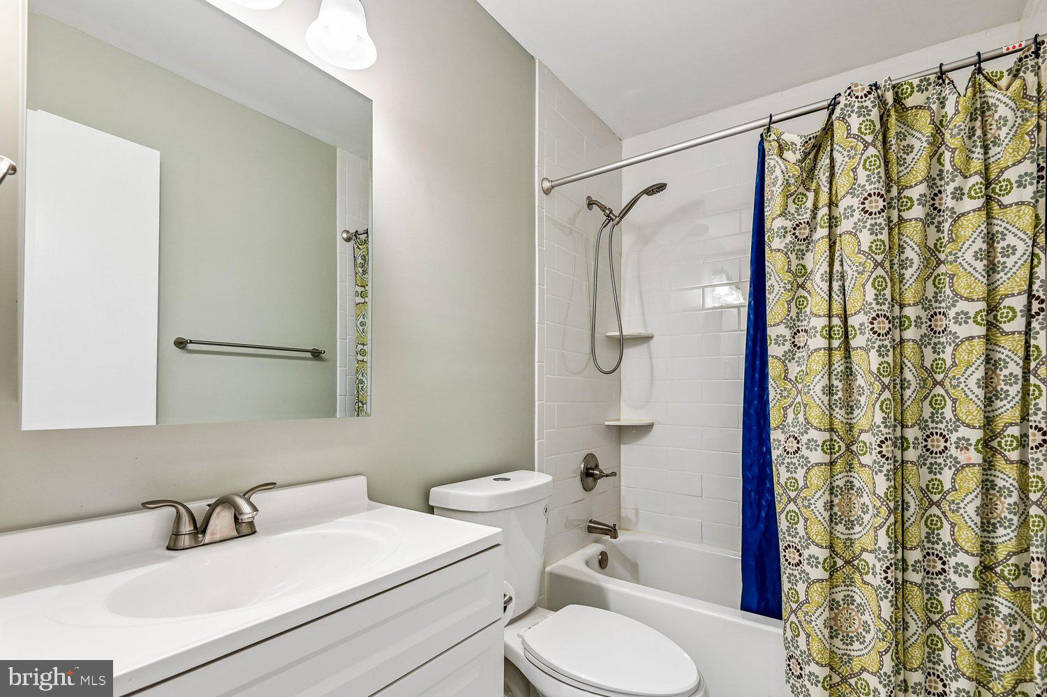 WILTON ACRES - Residential