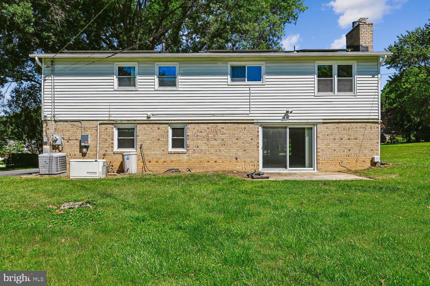 WILTON ACRES - Residential