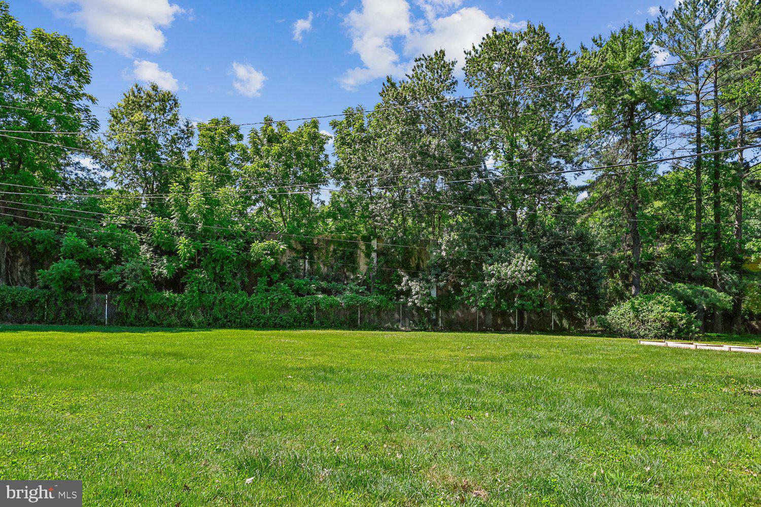 WILTON ACRES - Residential