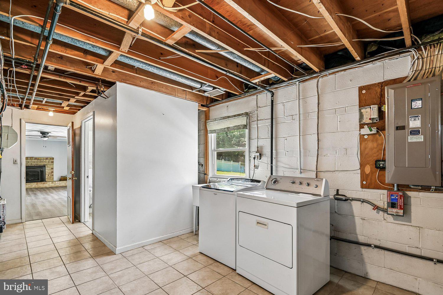 WILTON ACRES - Residential