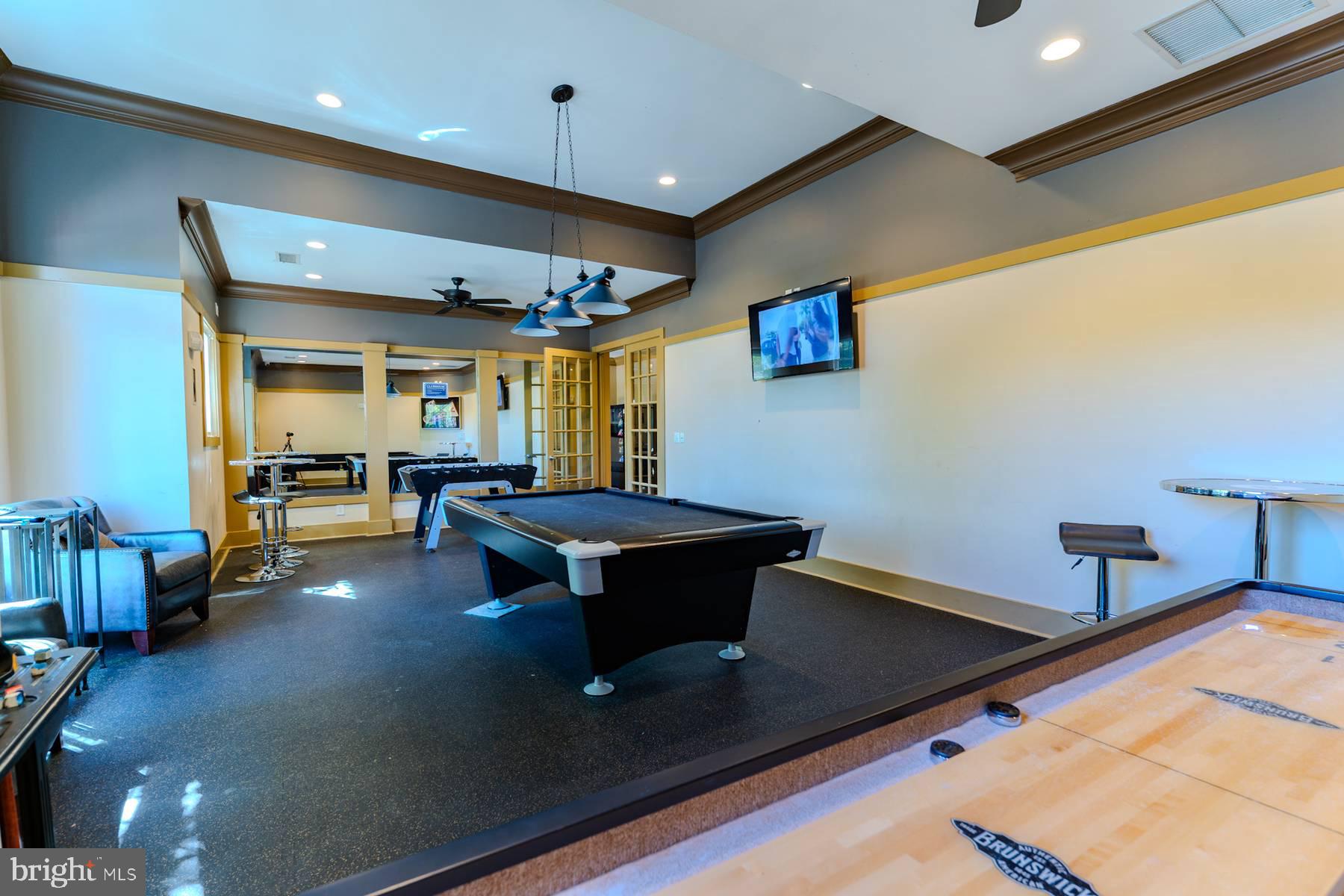 EAGLES LANDING - Residential
