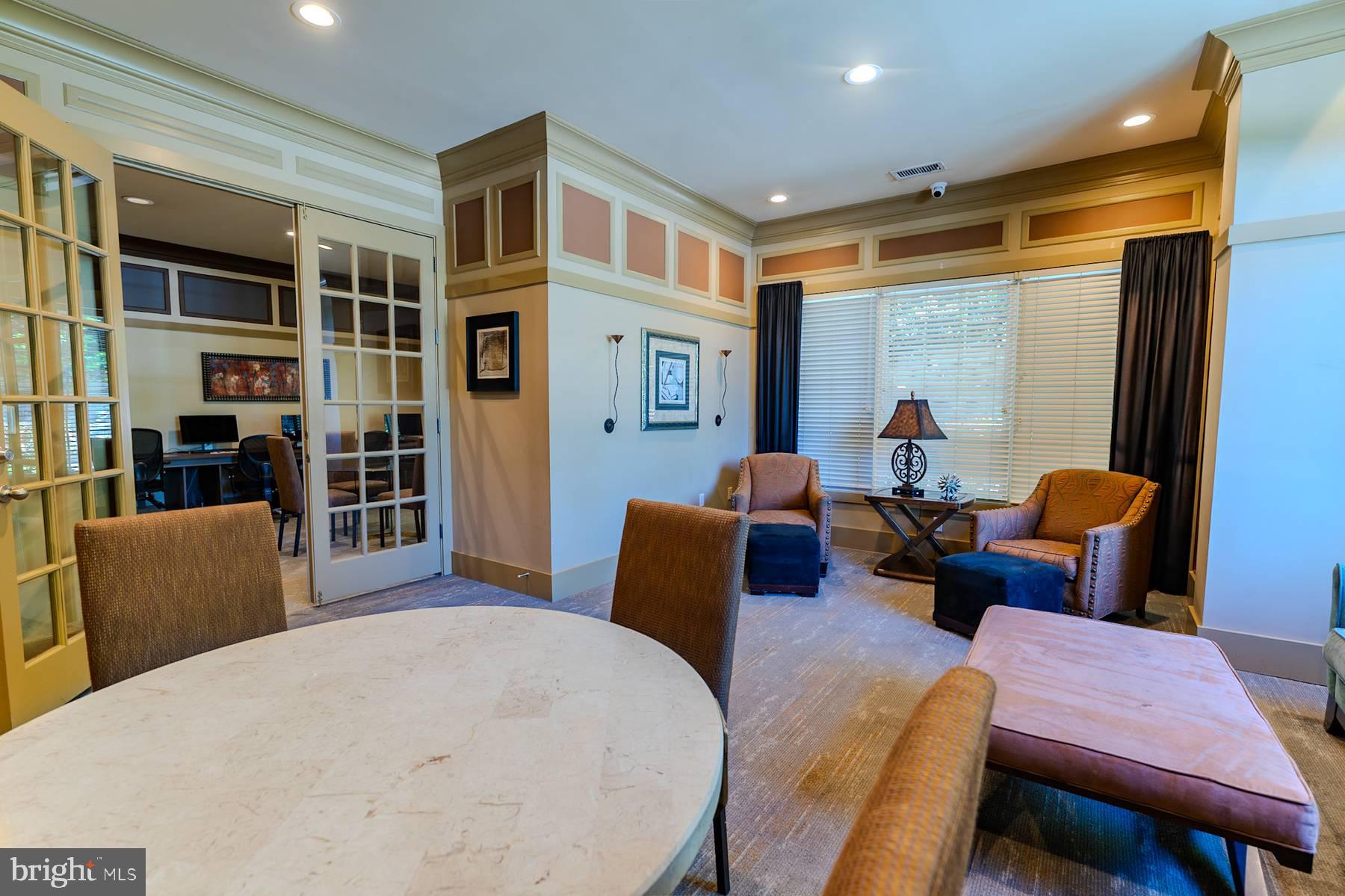 EAGLES LANDING - Residential