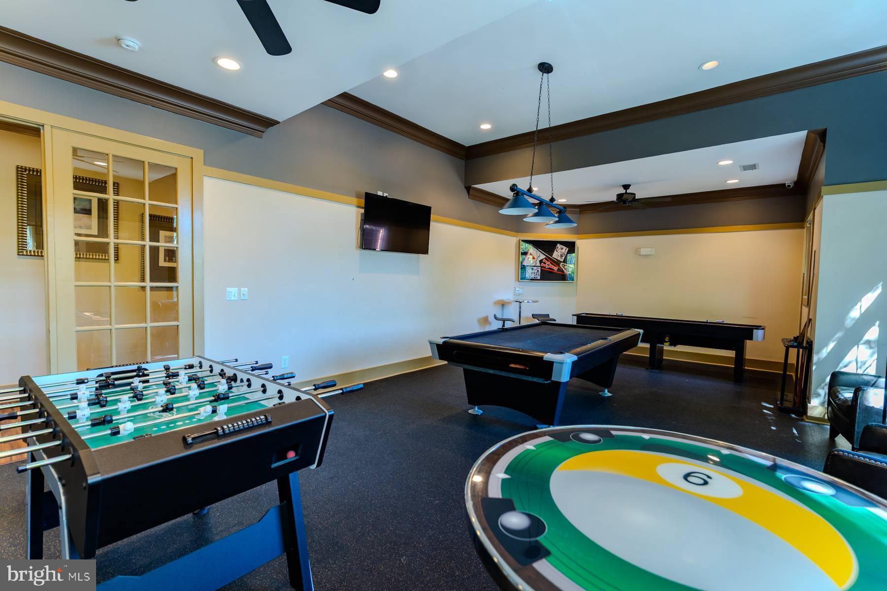 EAGLES LANDING - Residential