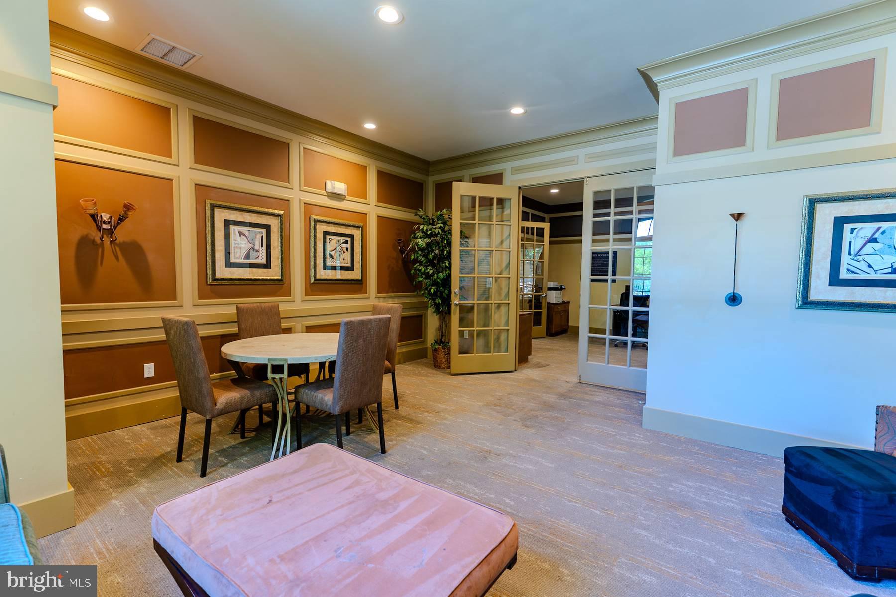 EAGLES LANDING - Residential