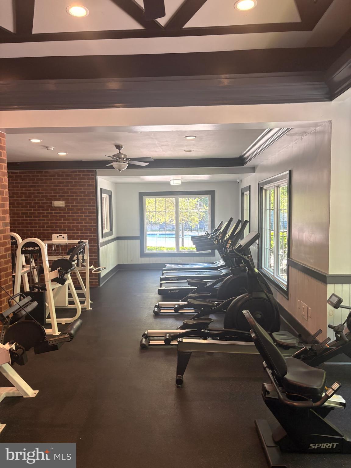EAGLES LANDING - Residential
