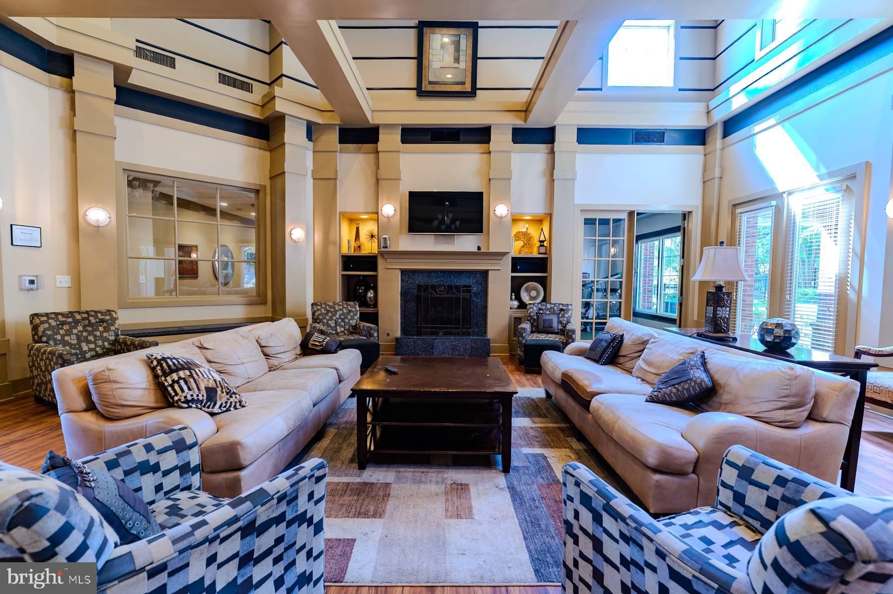 EAGLES LANDING - Residential