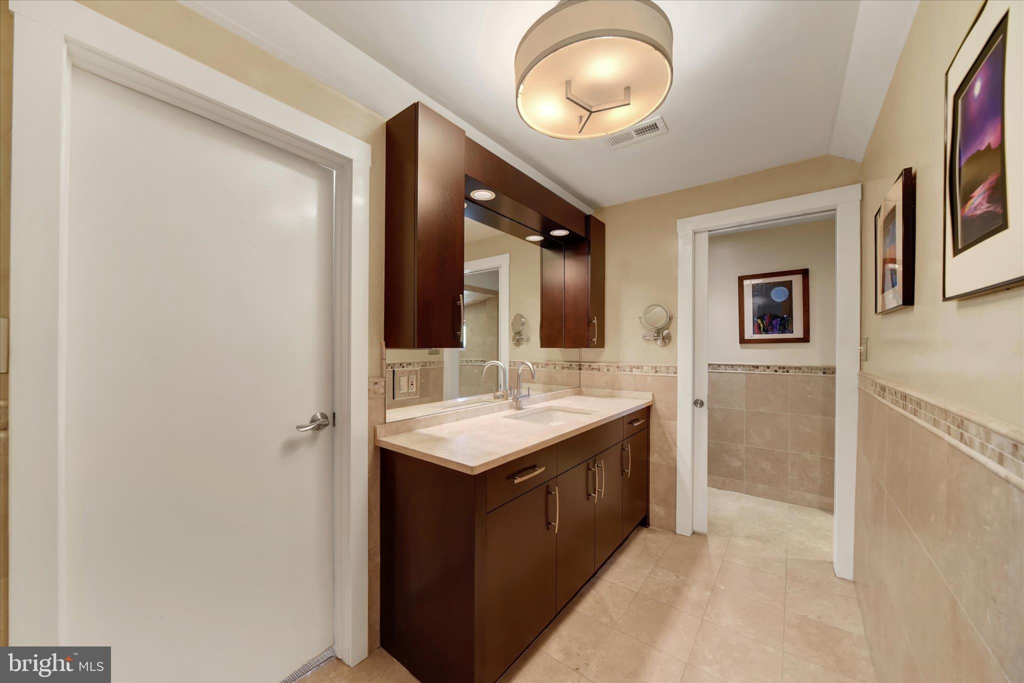 GREENE TREE - Residential