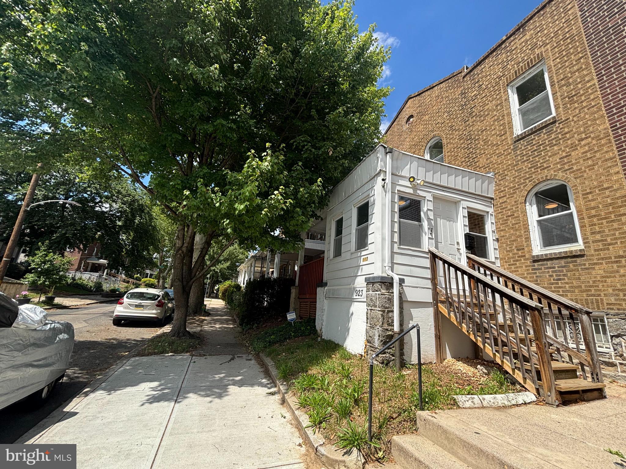 OVERBROOK - Residential
