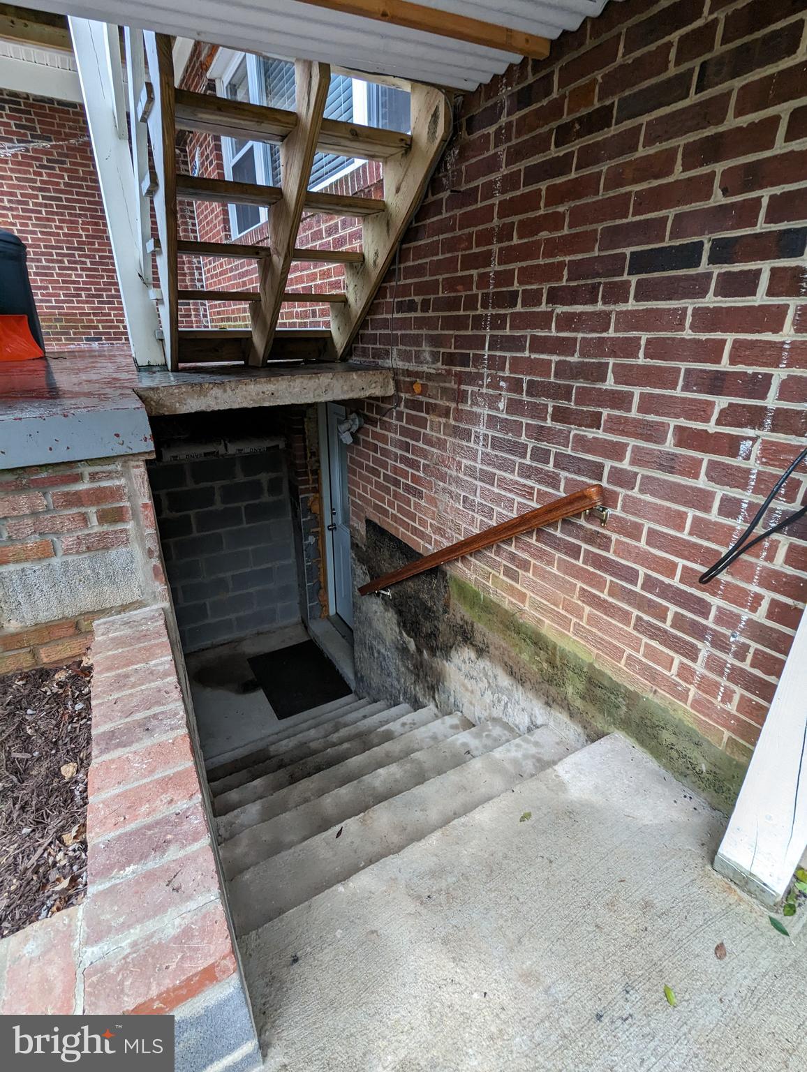 CARROLL KNOLLS - Residential Lease