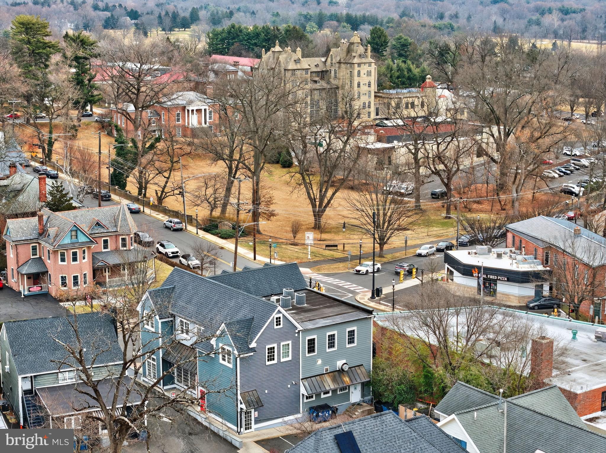 DOYLESTOWN - Commercial Sale