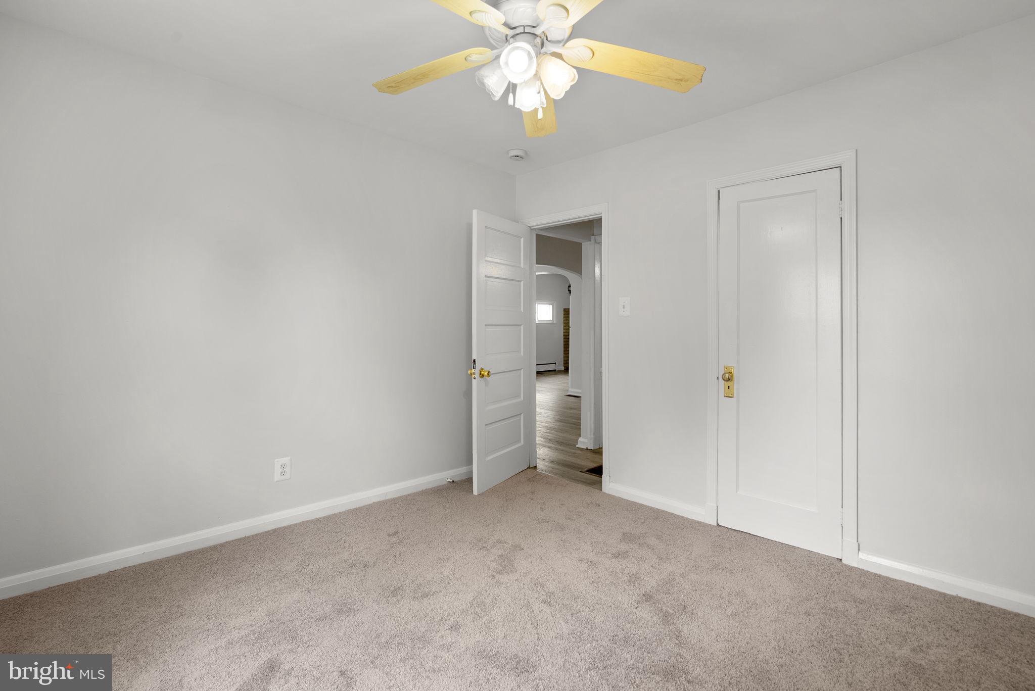 LANDSDOWNE - Residential