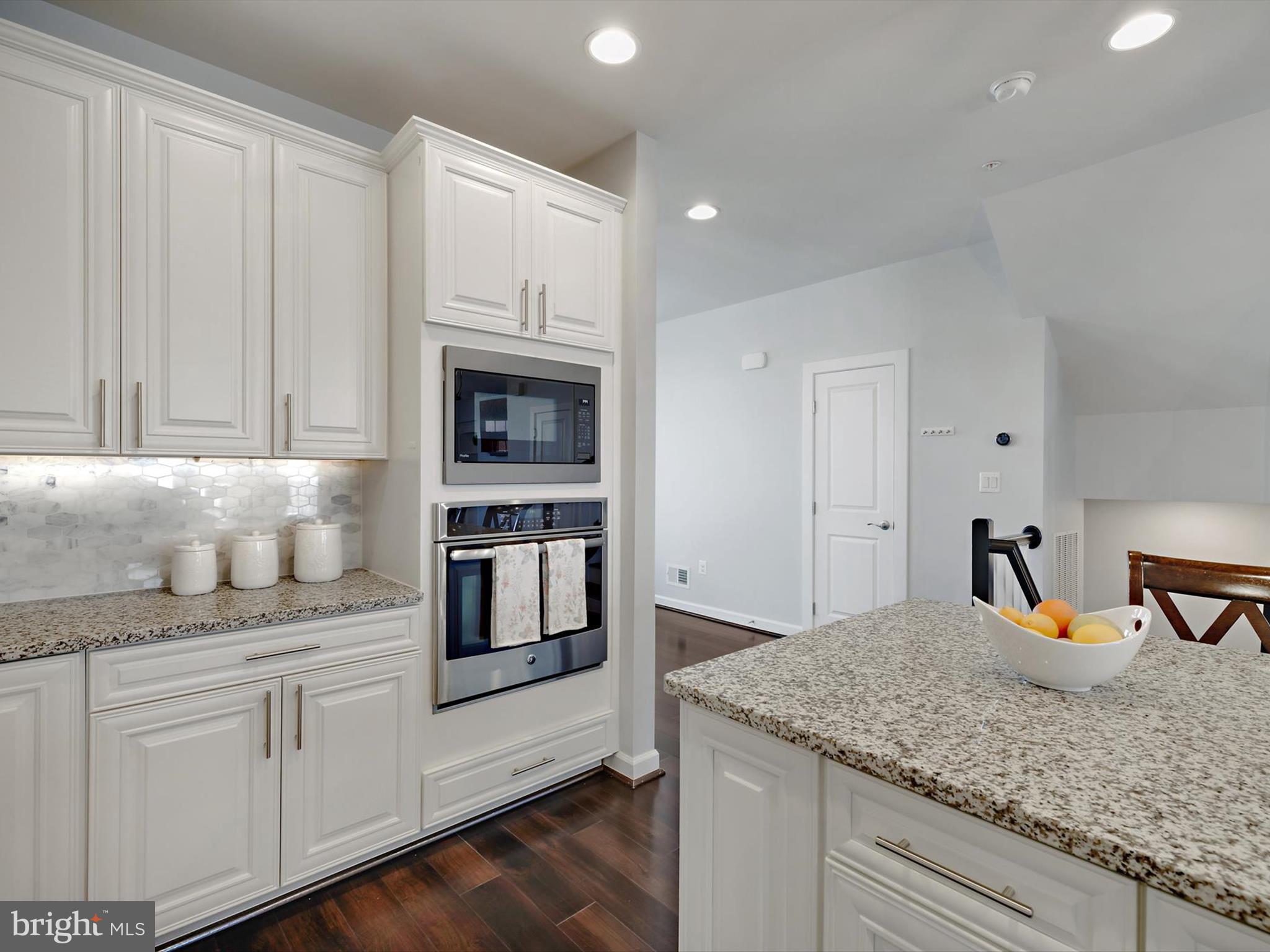 PARKSIDE - Residential